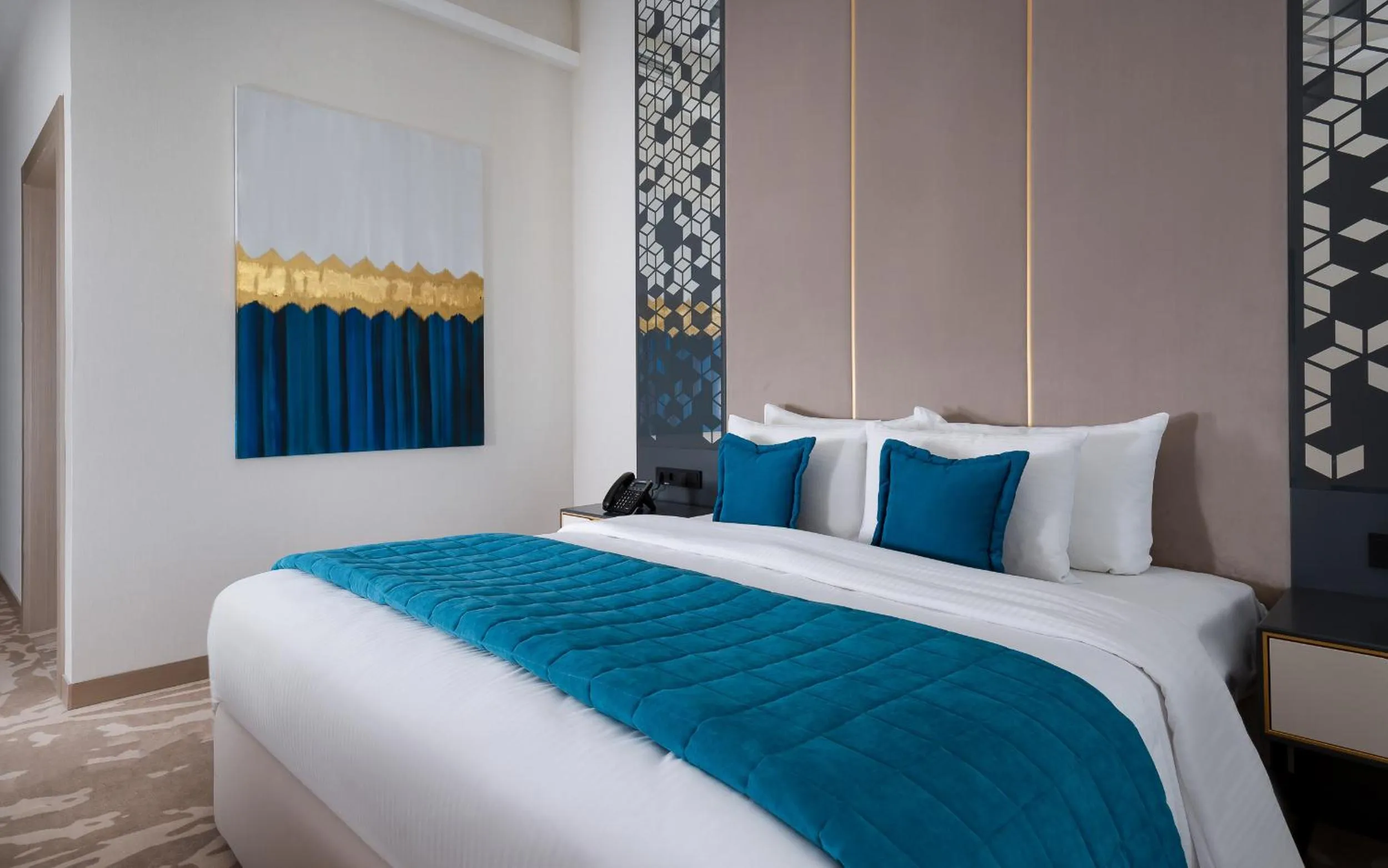 Bed in Mercure Tashkent South