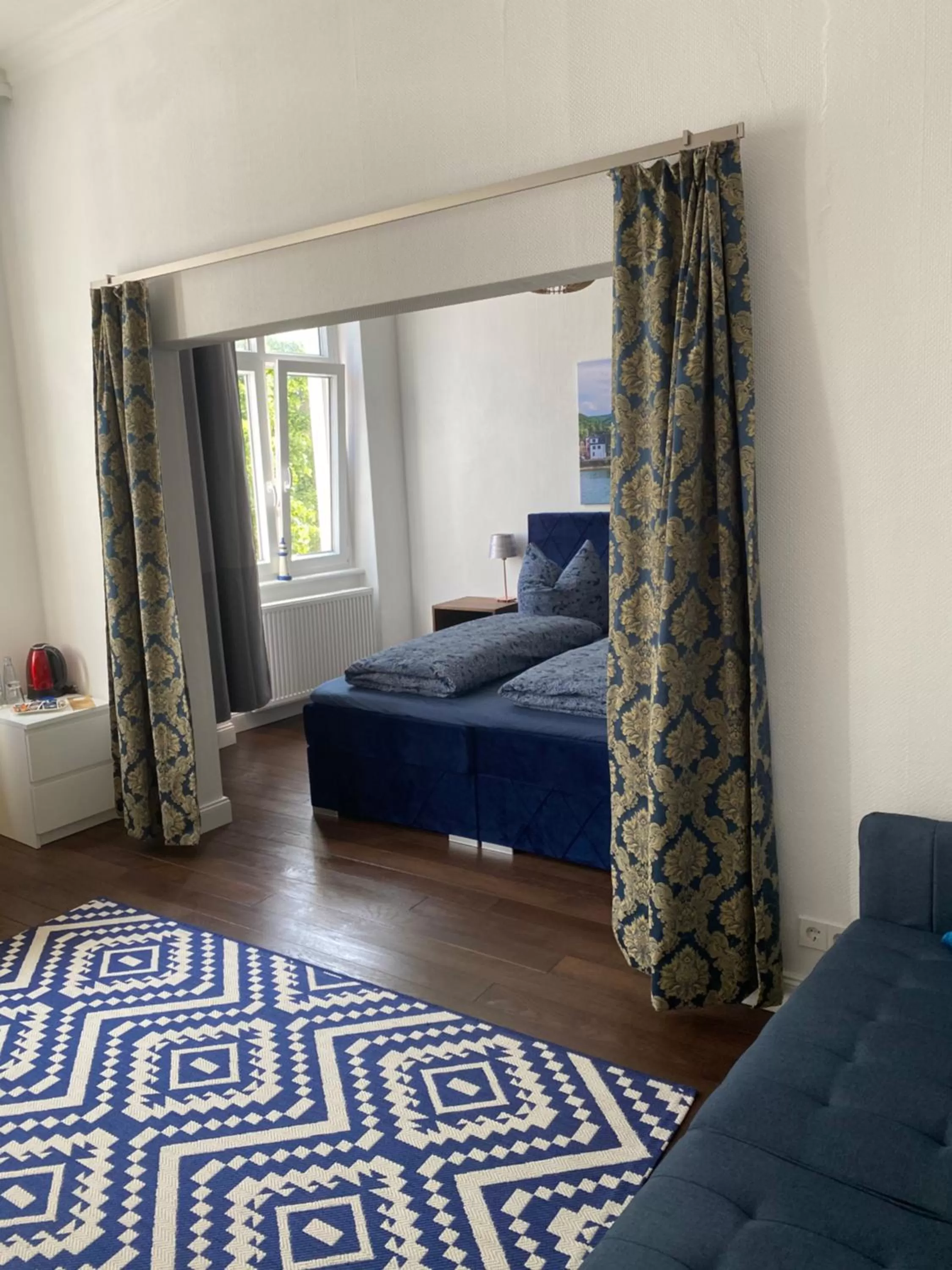 Bed in Pension Zur Fähre