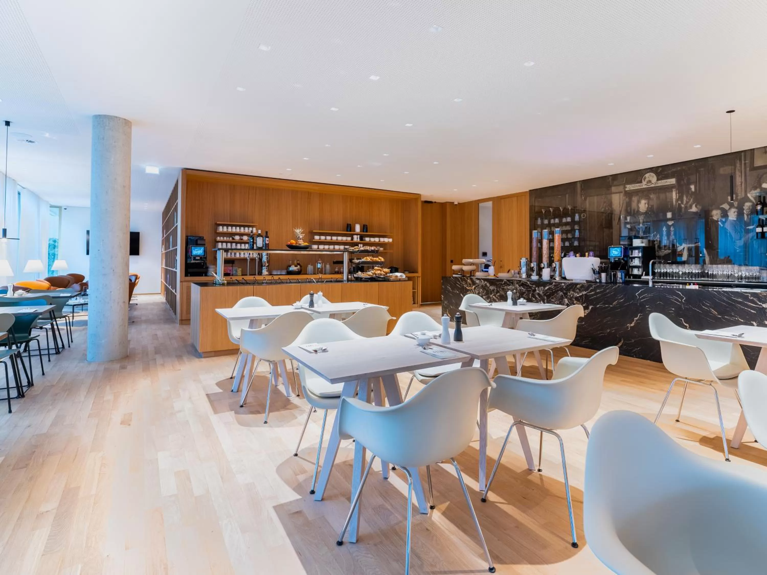 Restaurant/places to eat in Das Flint