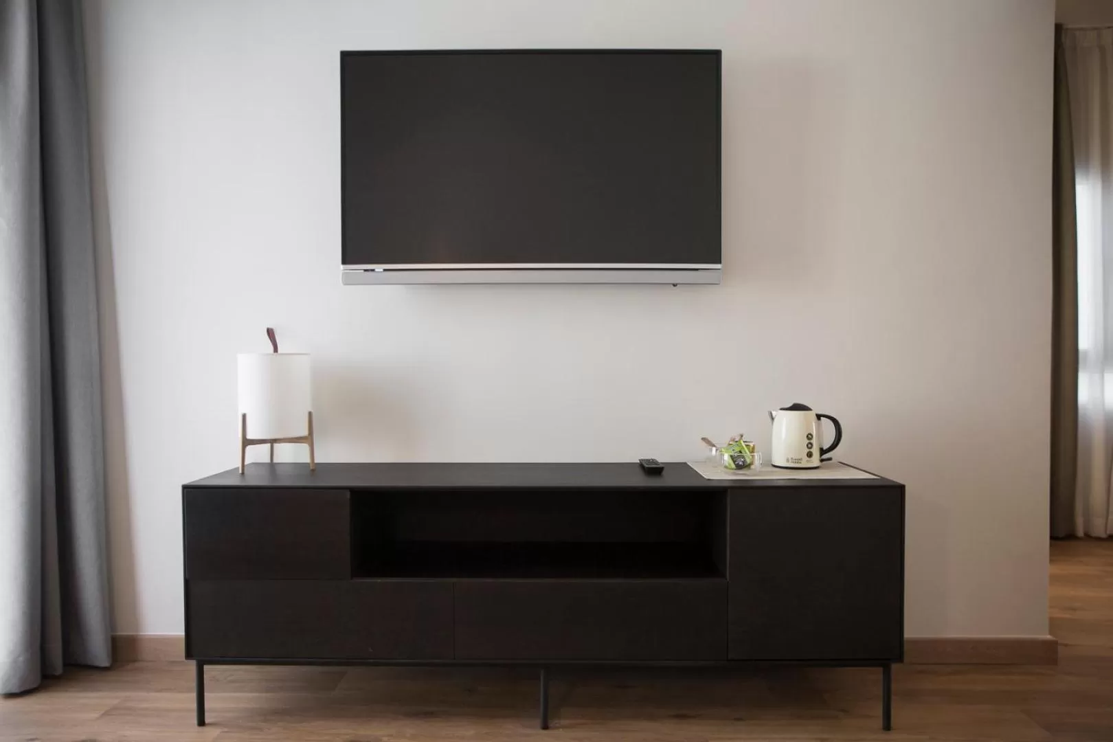 Decorative detail in Petit Palace Triball