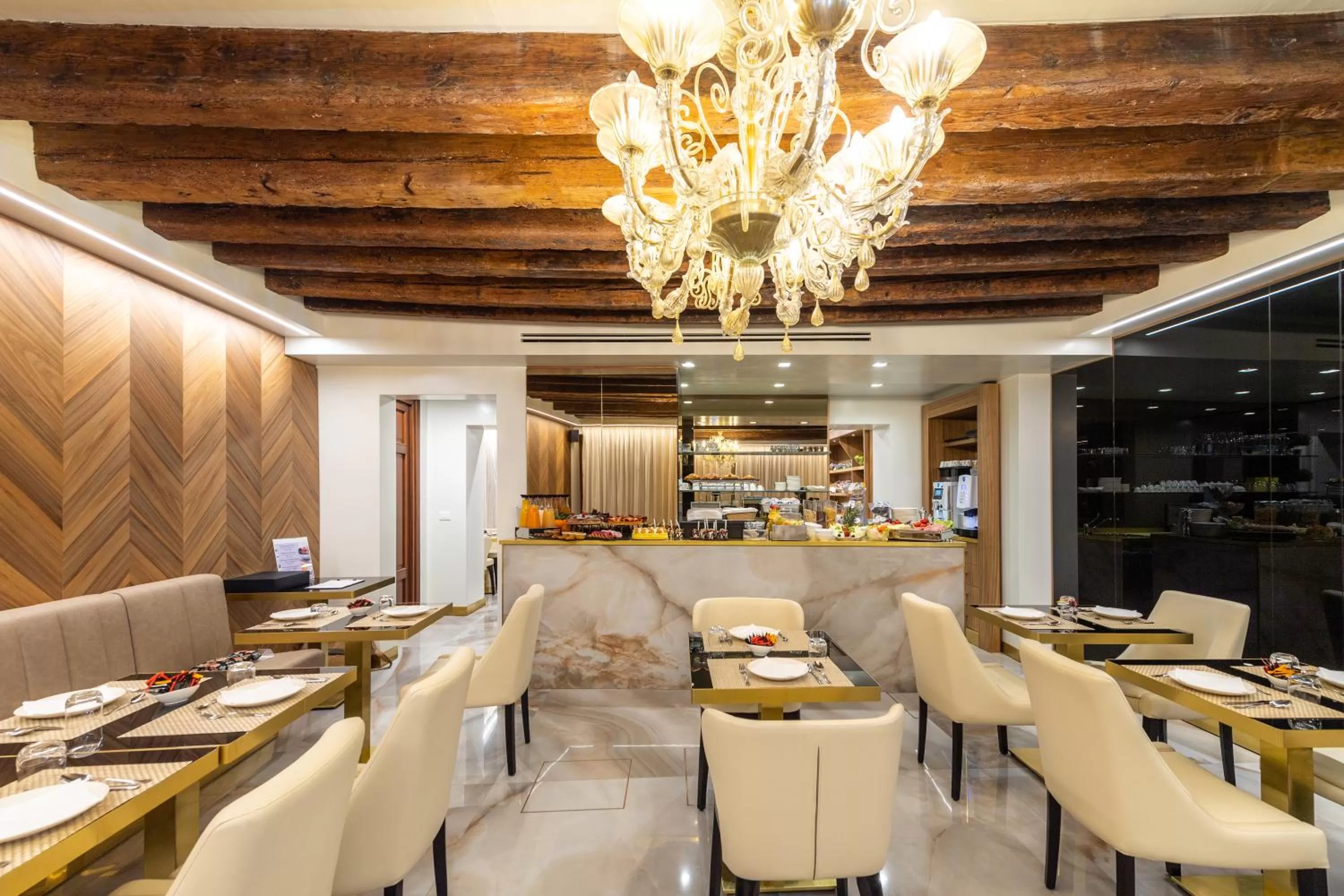 Continental breakfast in Palazzo San Lorenzo