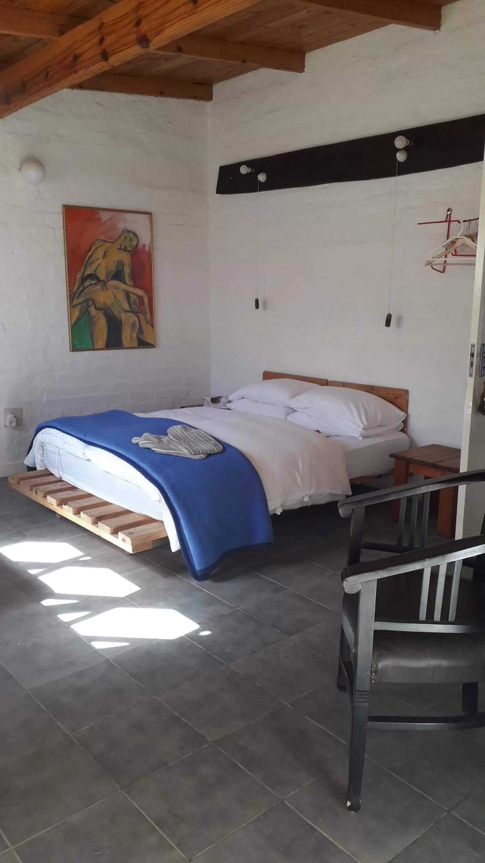 Bed in Alternative Space B & B