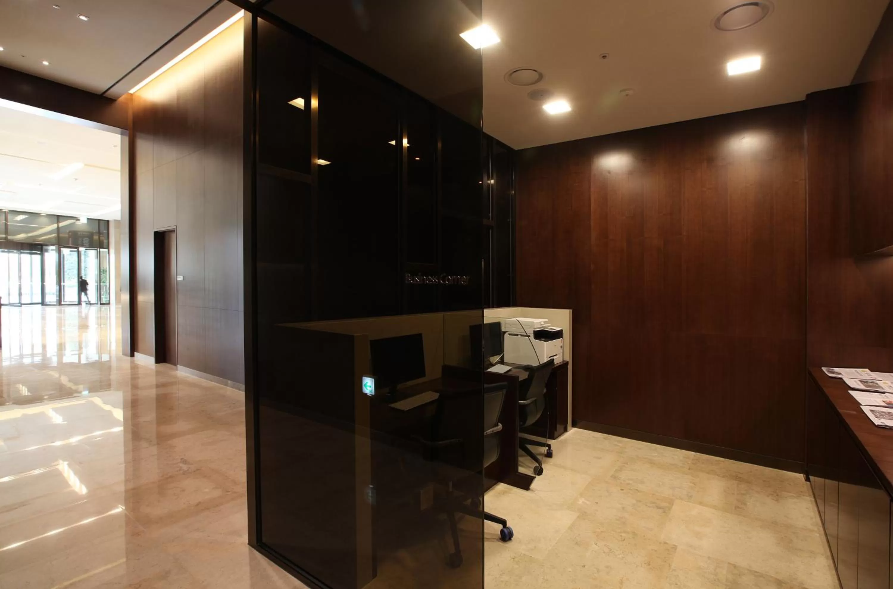 Business facilities in LOTTE CITY HOTEL Daejeon