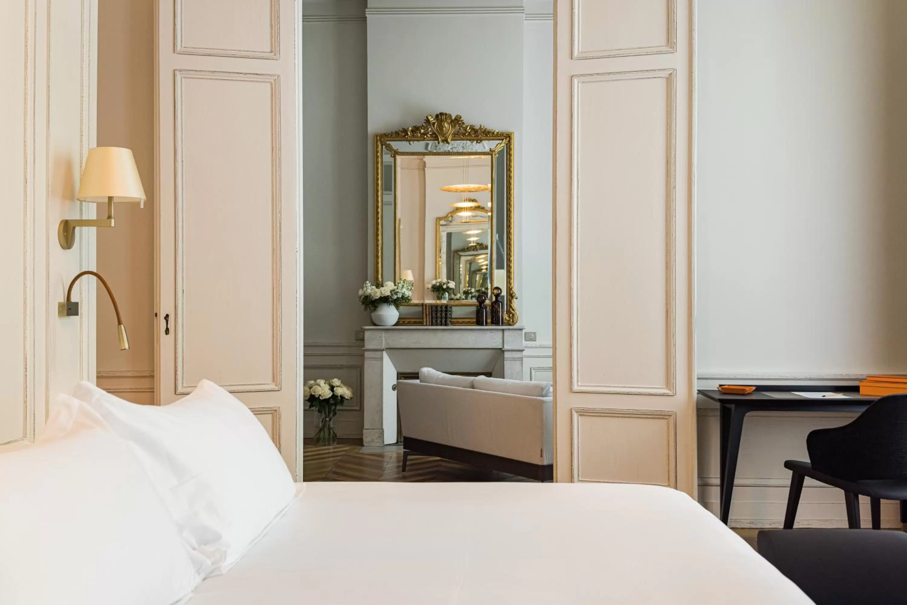 Bedroom, Bed in Villas Foch Boutique Hotel & Spa Bordeaux