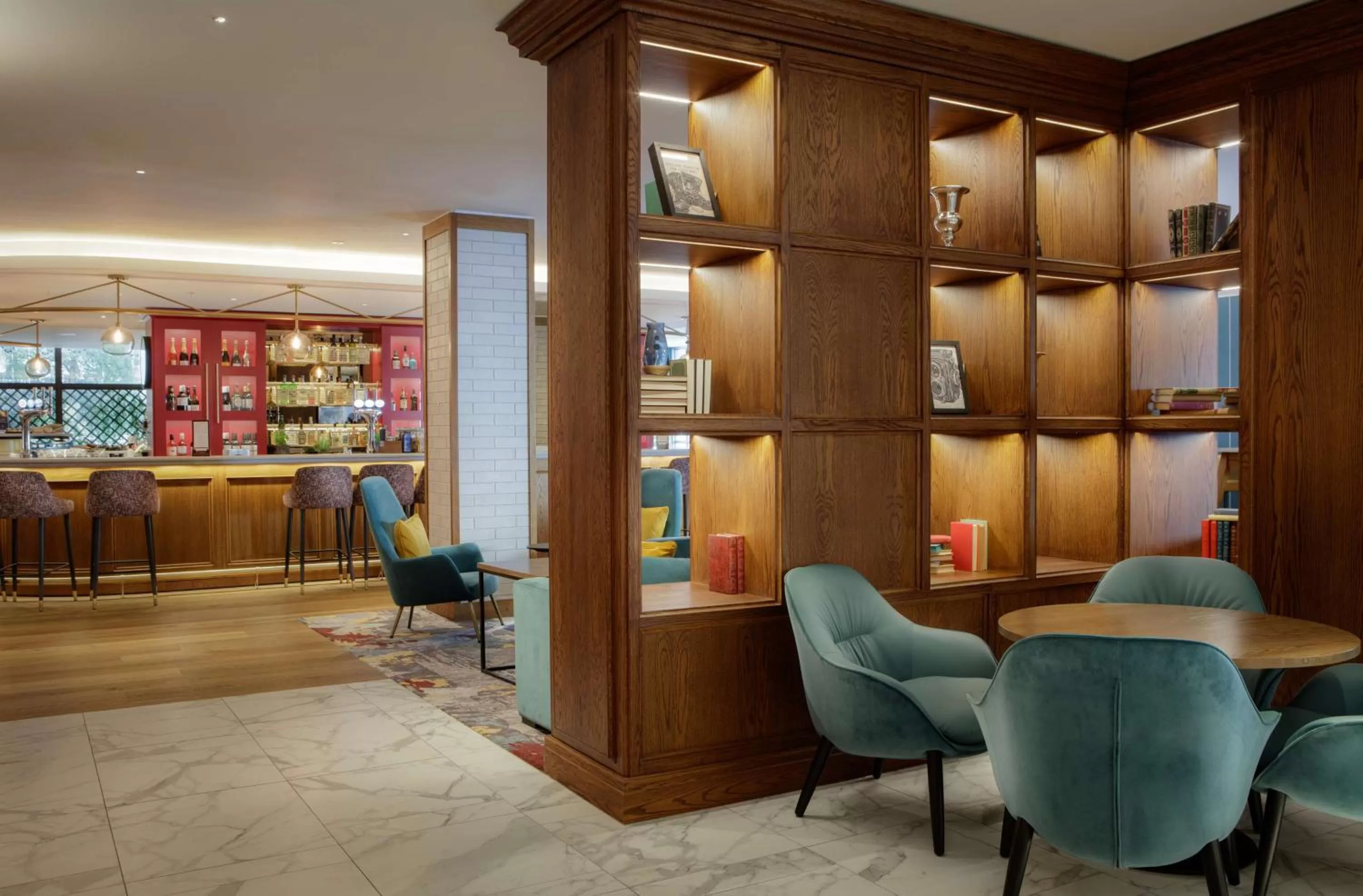 Lounge or bar in DoubleTree by Hilton Bath