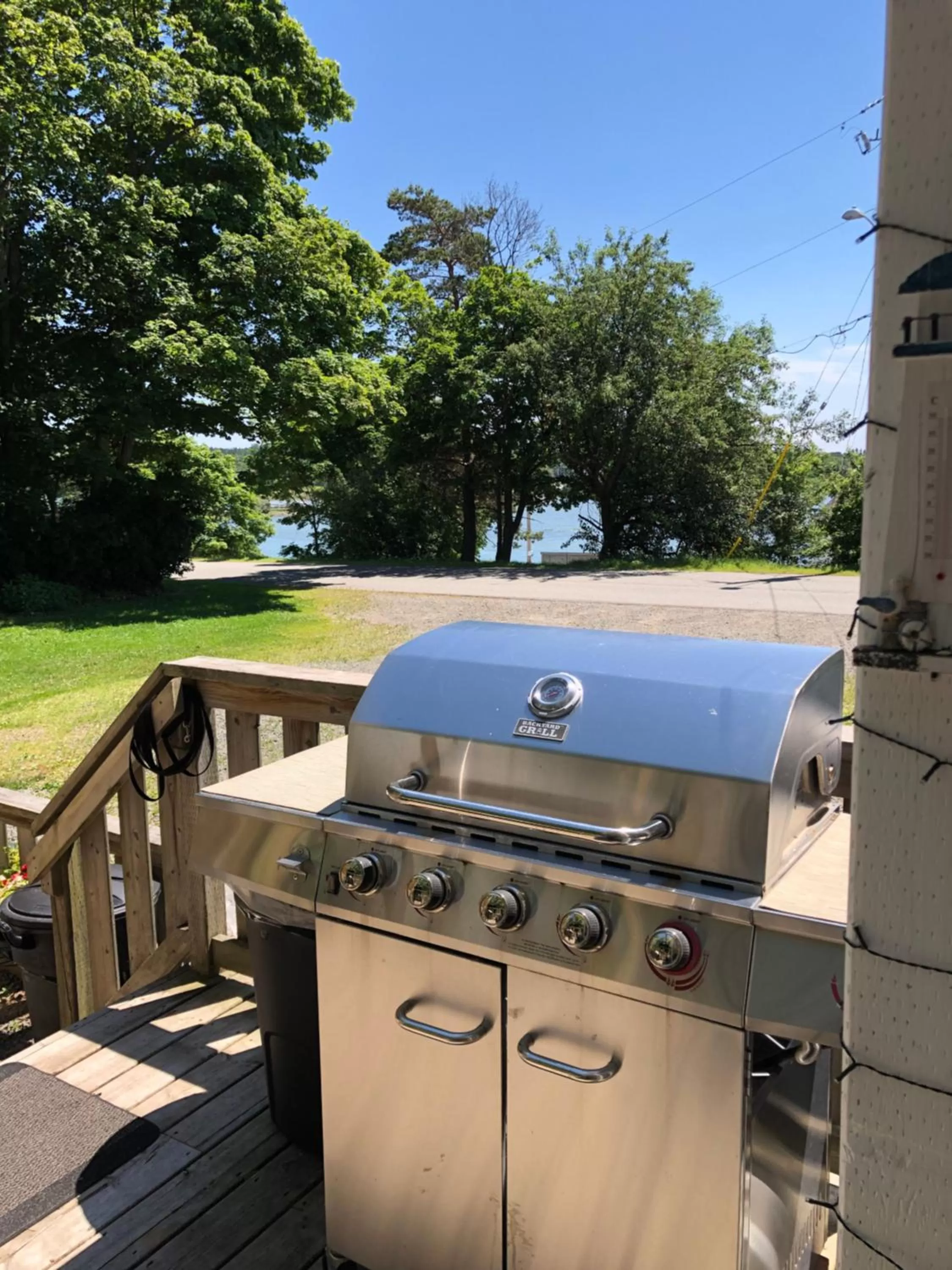 BBQ Facilities in Pleasant Street Inn
