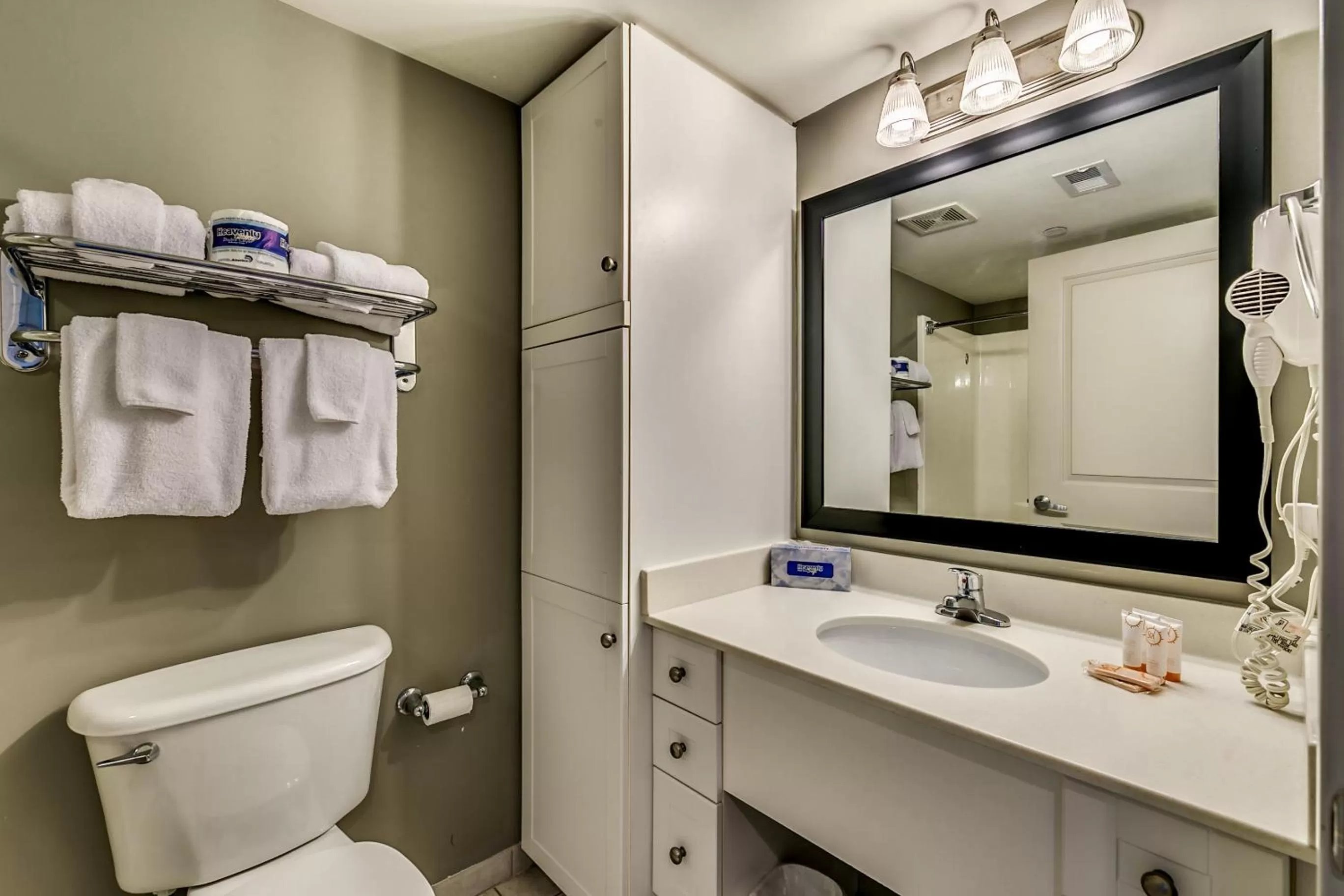 Bathroom in Oceans One Resort