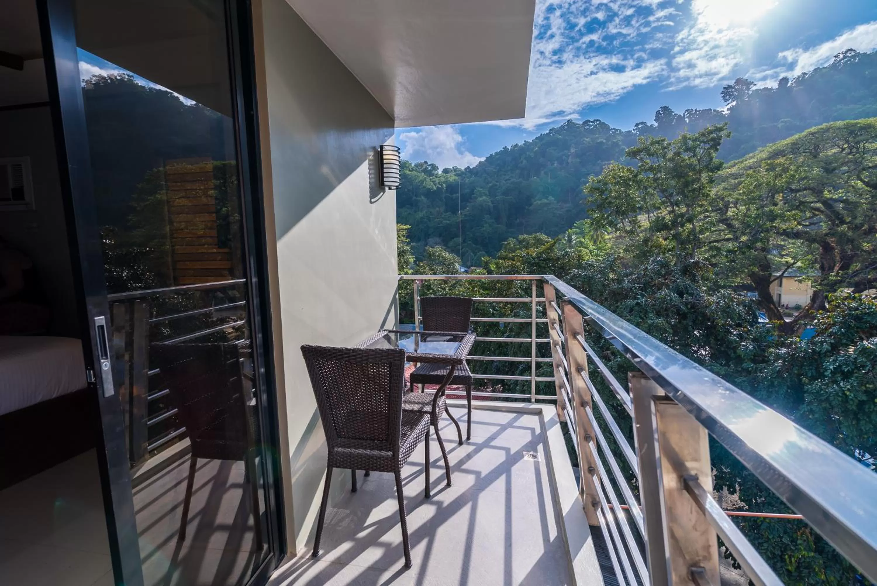 Balcony/Terrace in Coral Cliff Hotel