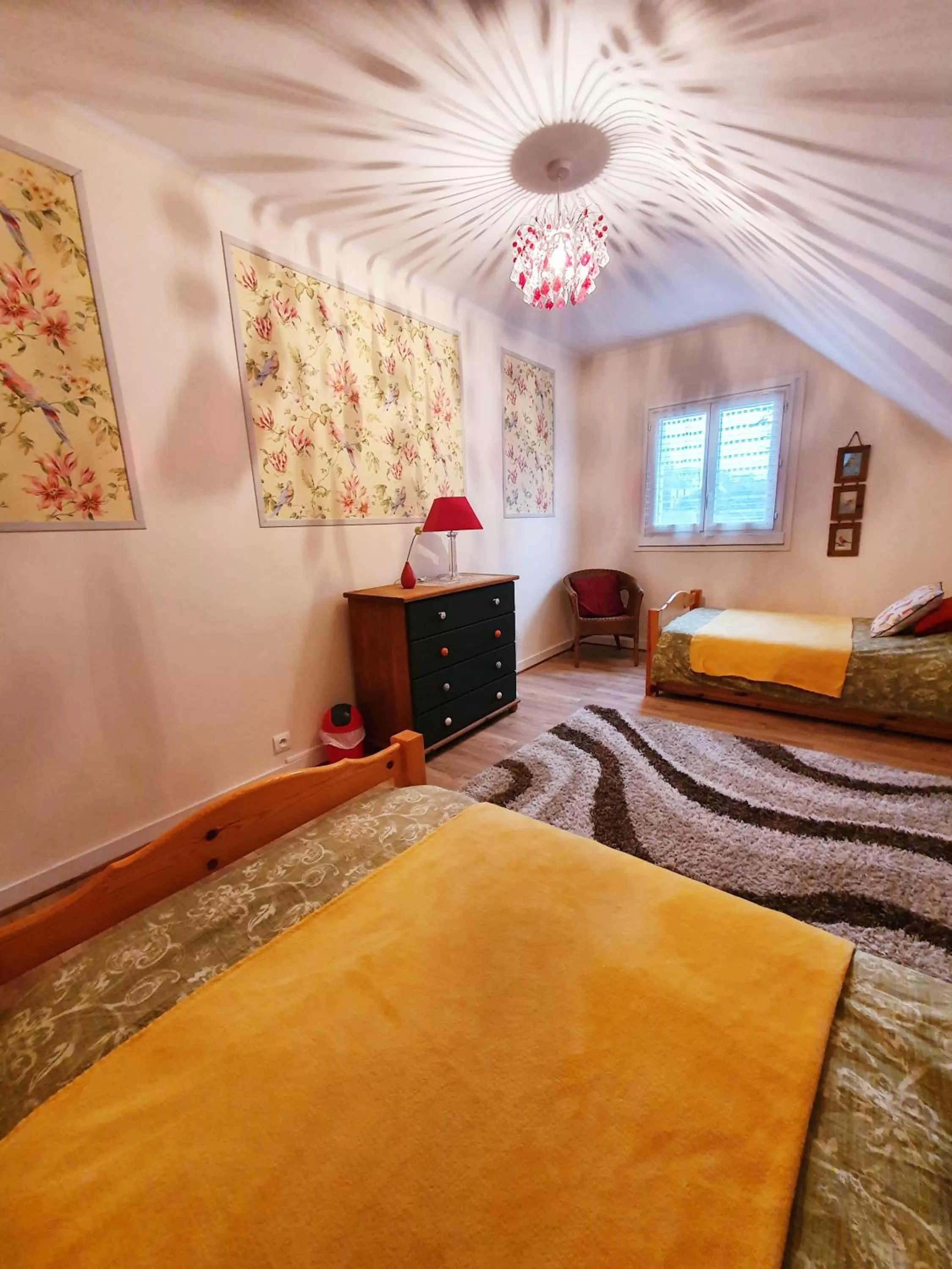 Photo of the whole room, Bed in Chambres Dhôtes Numéro 1