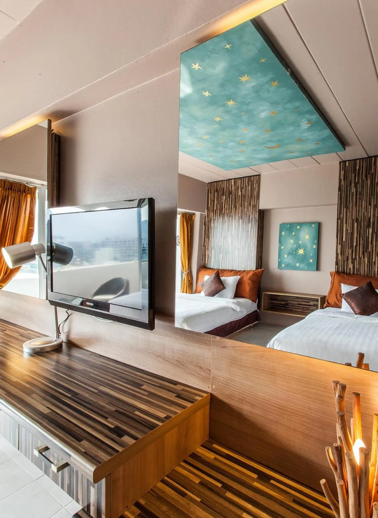 Bedroom, TV/Entertainment Center in Patong Heritage Hotel Phuket - SHA Extra Plus