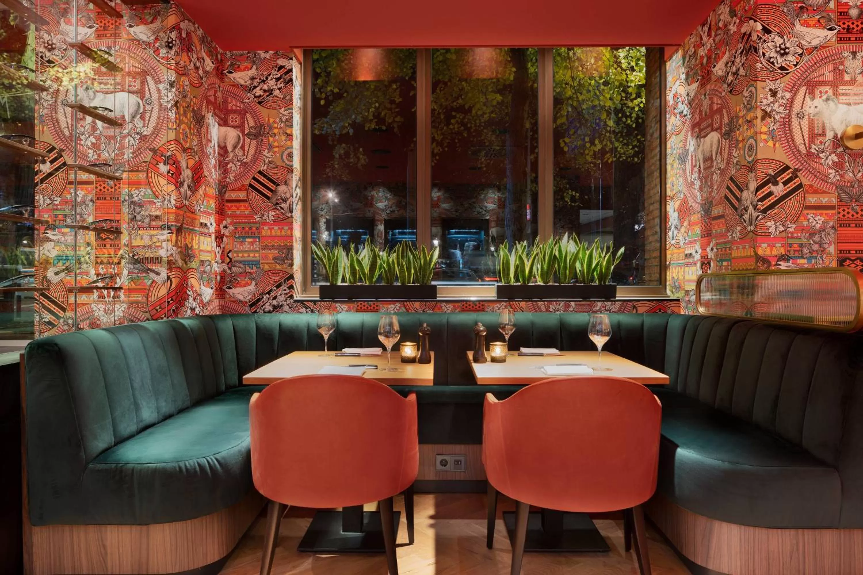 Restaurant/places to eat in Amsterdam Marriott Hotel