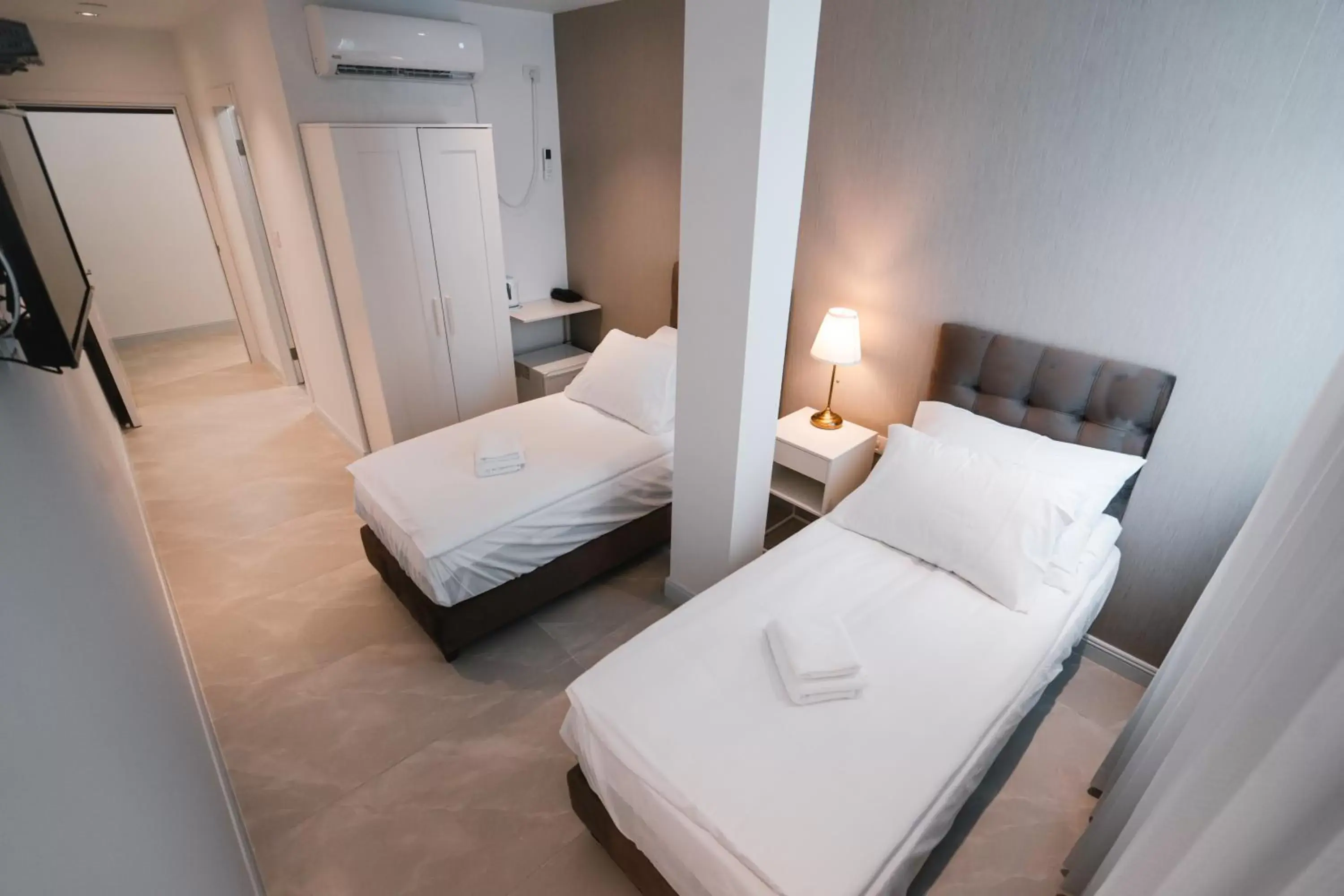 Twin Room - single occupancy in Unique Hotel Ashdod Twin Room - single occupancy in Unique Hotel Ashdod