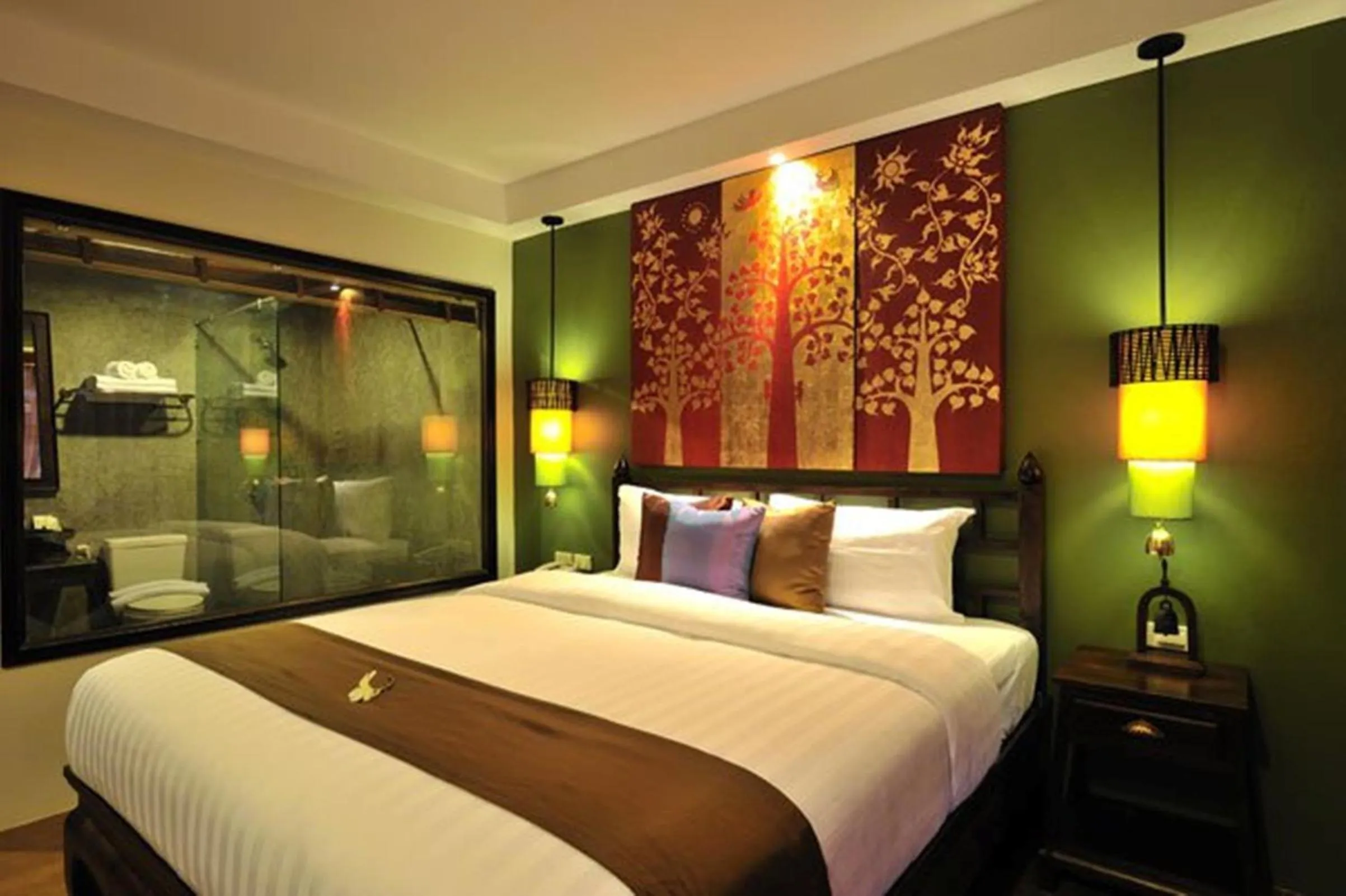 Bed in Siralanna Hotel