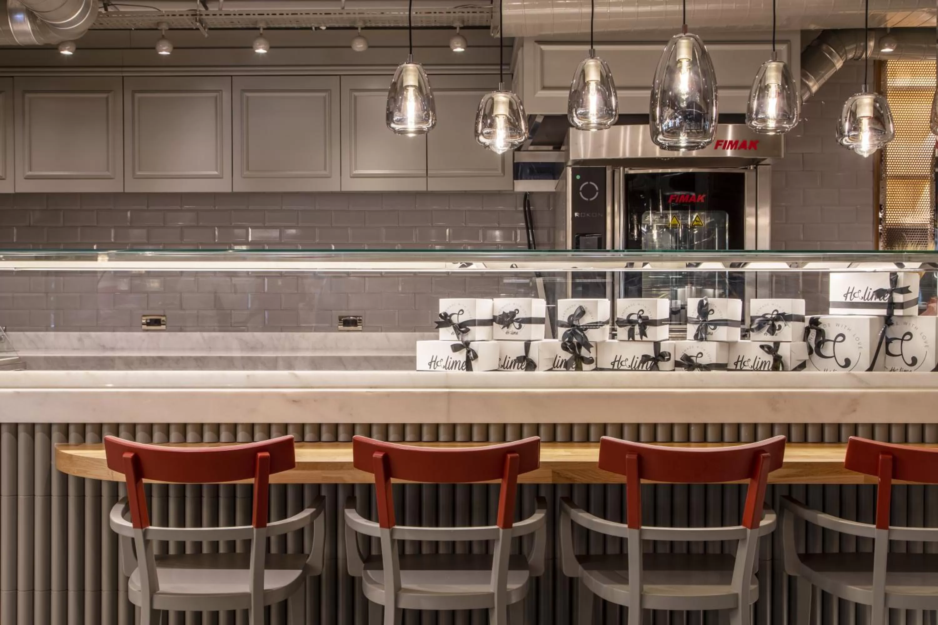 Restaurant/places to eat in Stayso The House Hotel