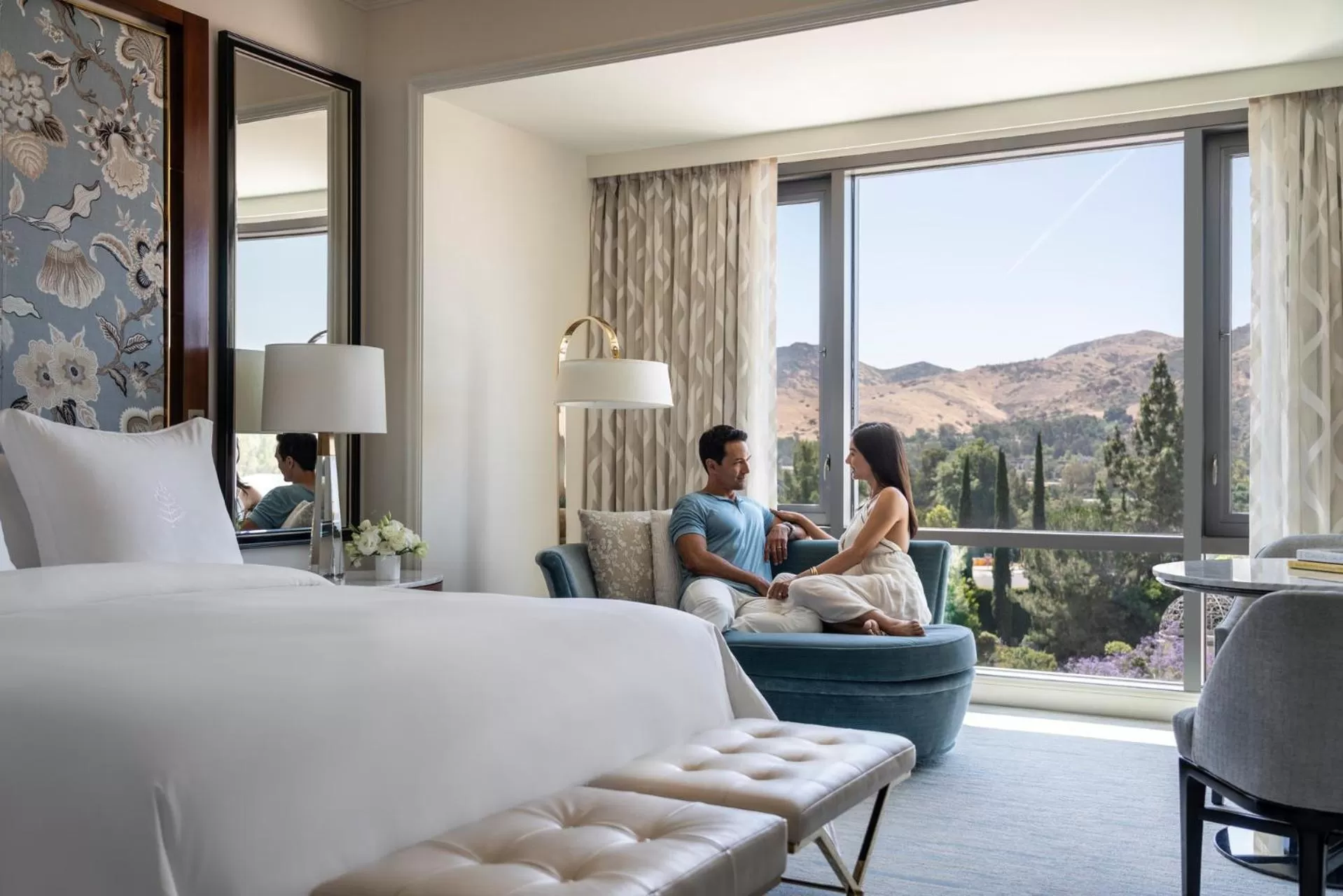 Bedroom, Bed in Four Seasons Hotel Westlake Village