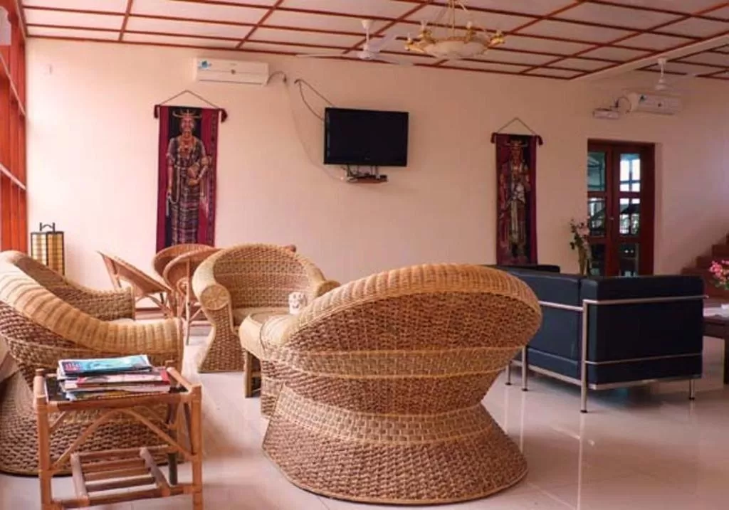 Lobby or reception, Lounge/Bar in Arbiru Beach Resort