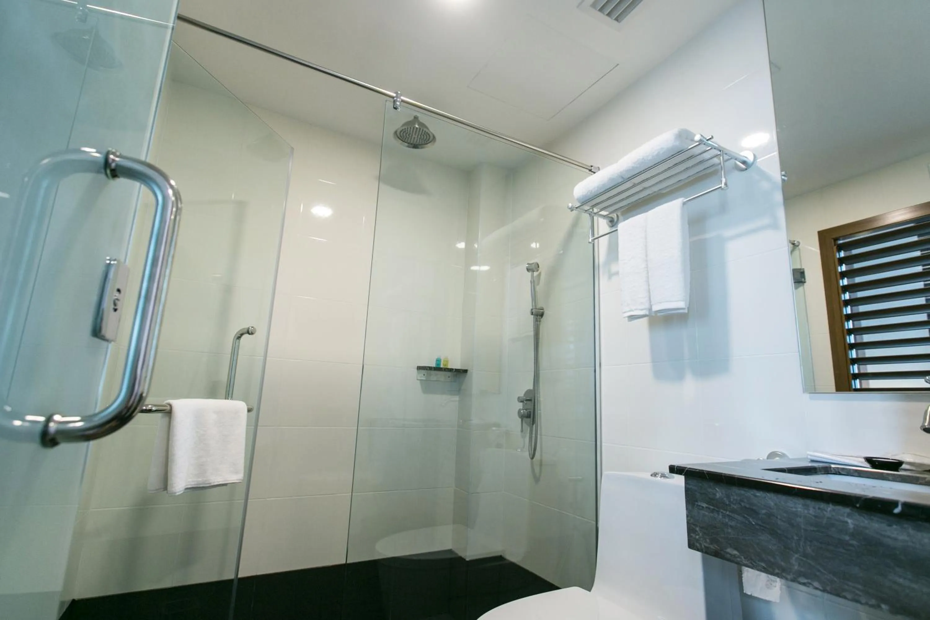 Bathroom in Belllo Hotel JB Central