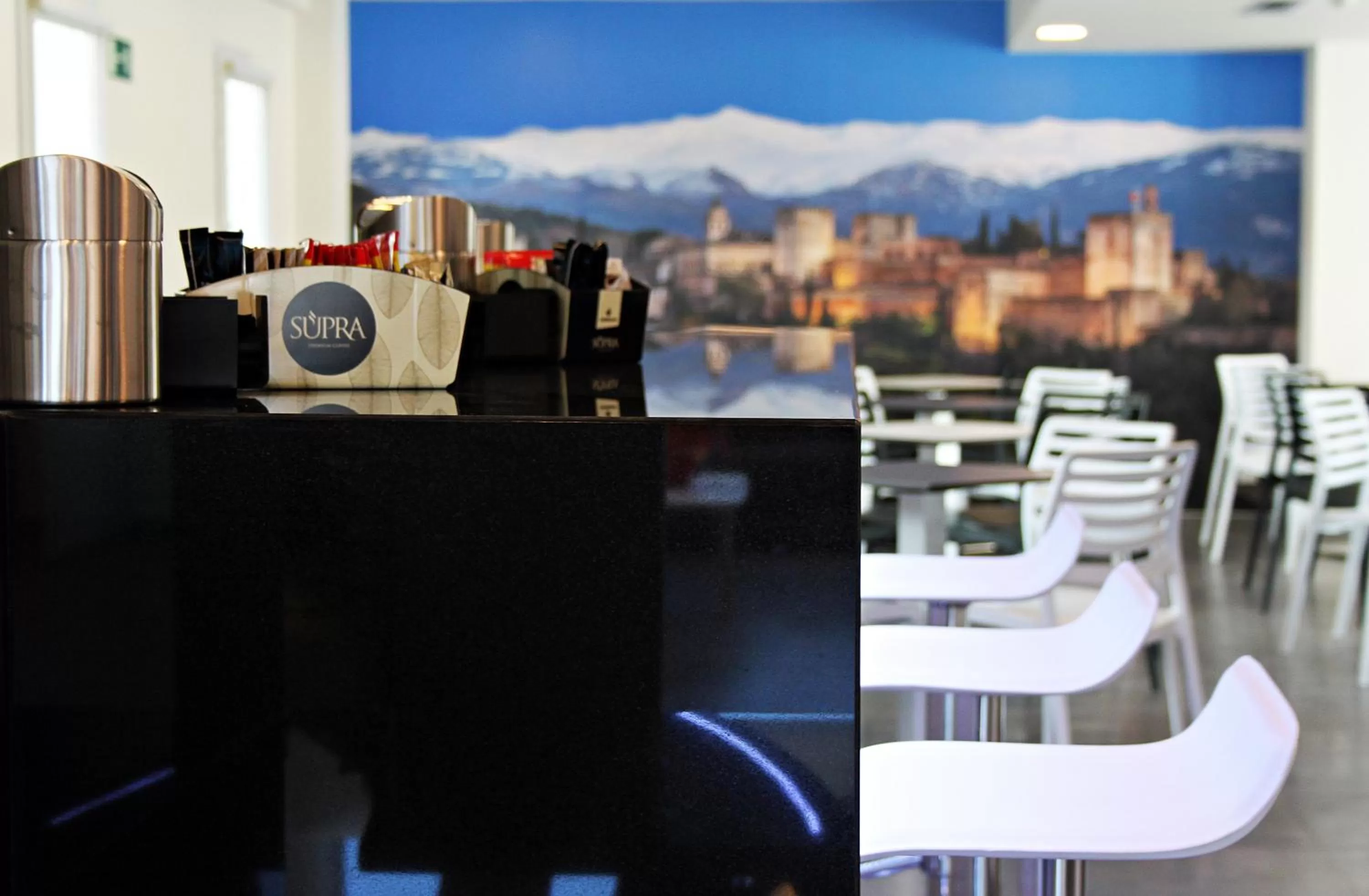 Restaurant/places to eat in Checkin Urban Nevada