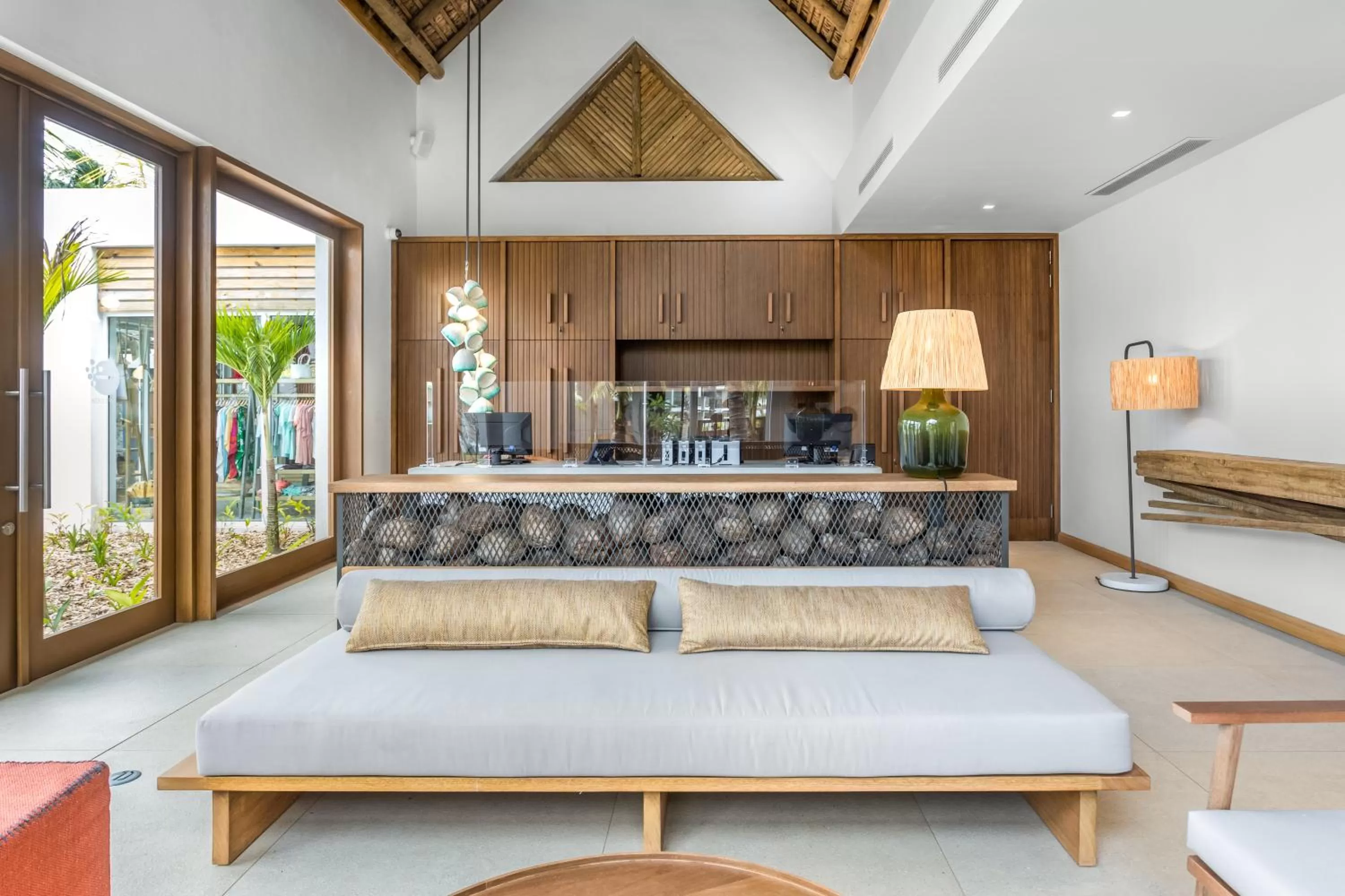 Seating area in Sunrise Attitude (Adults Only)