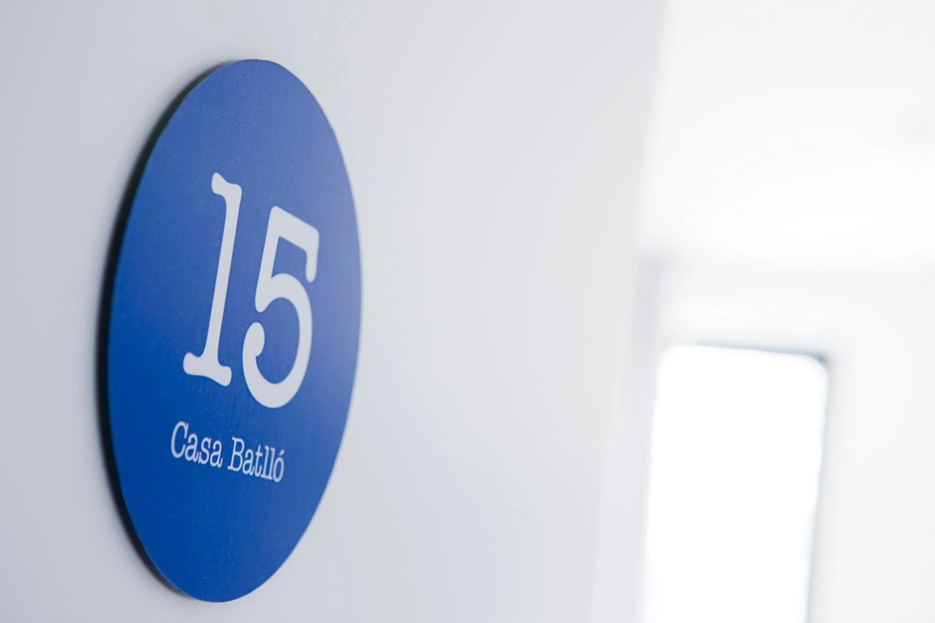 Decorative detail in Live & Dream