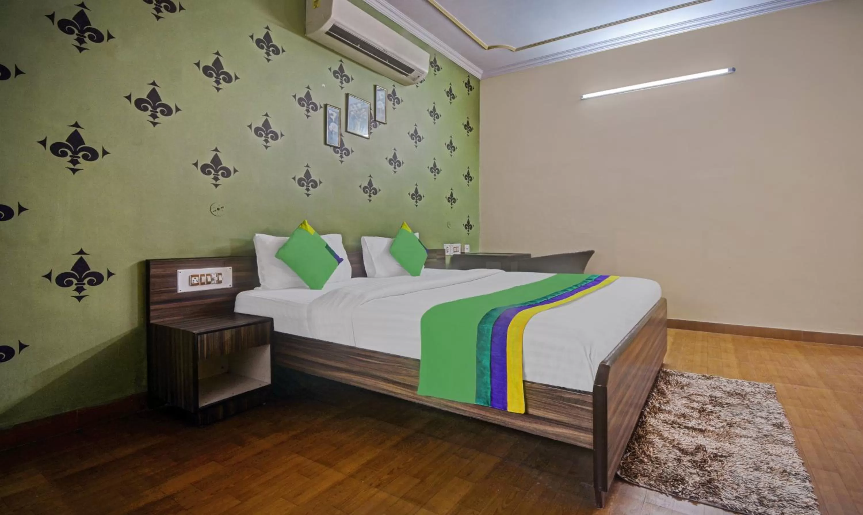 Bedroom, Bed in Treebo New Rockwell Vivek Vihar