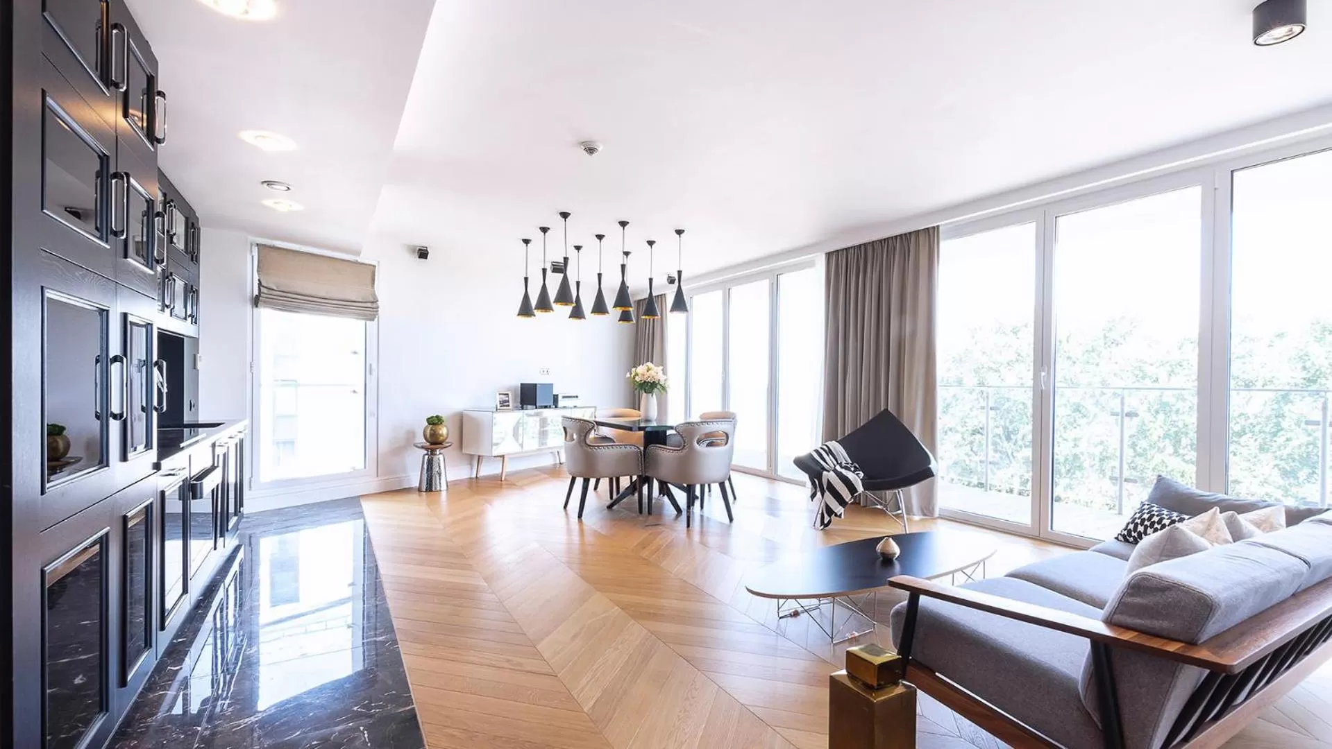 TV and multimedia in Ultra Marine by Zdrojowa