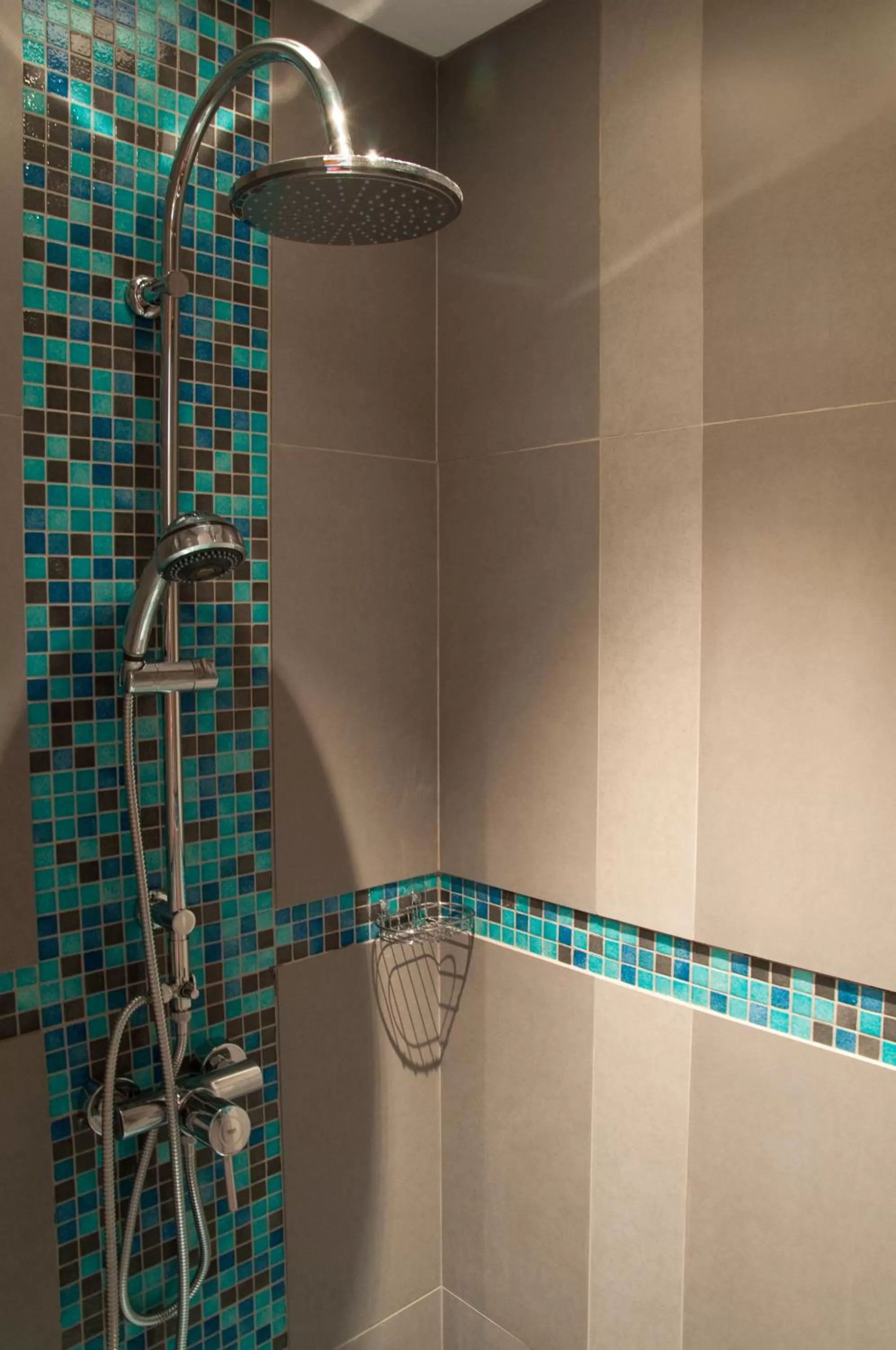 Shower in Les Jardins de l'Hacienda