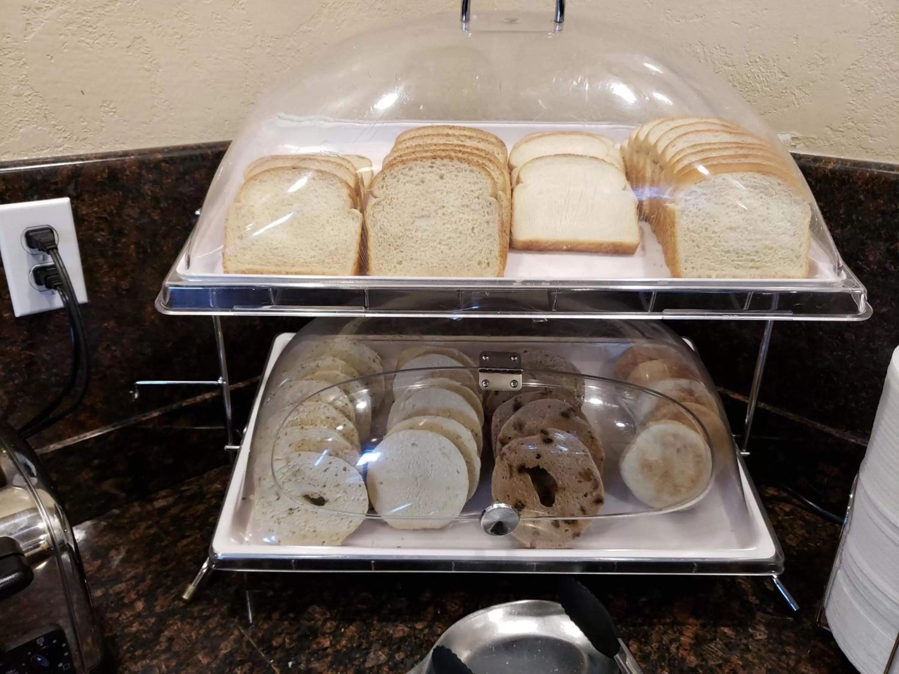 Breakfast in St. George Inn and Suites