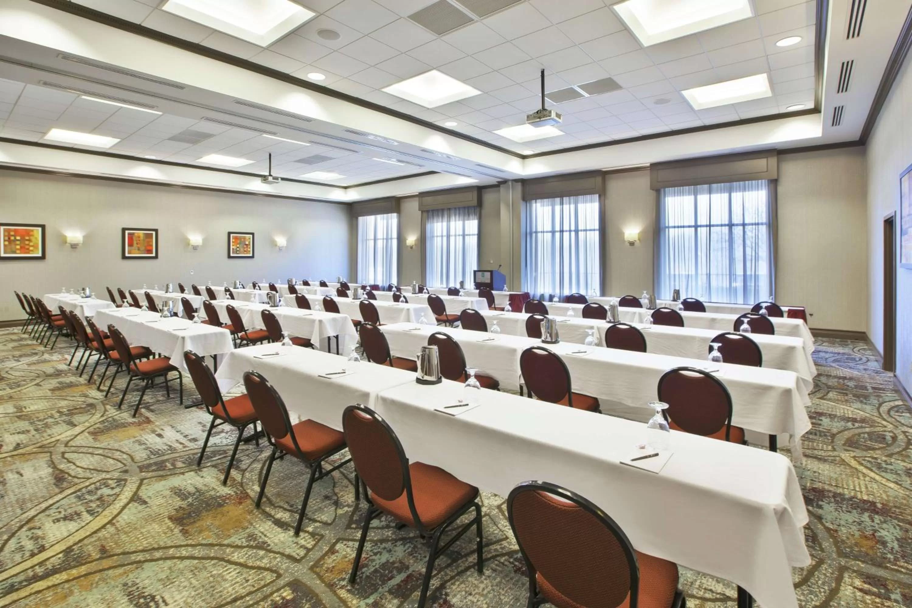 Meeting/conference room in Embassy Suites Columbus - Airport