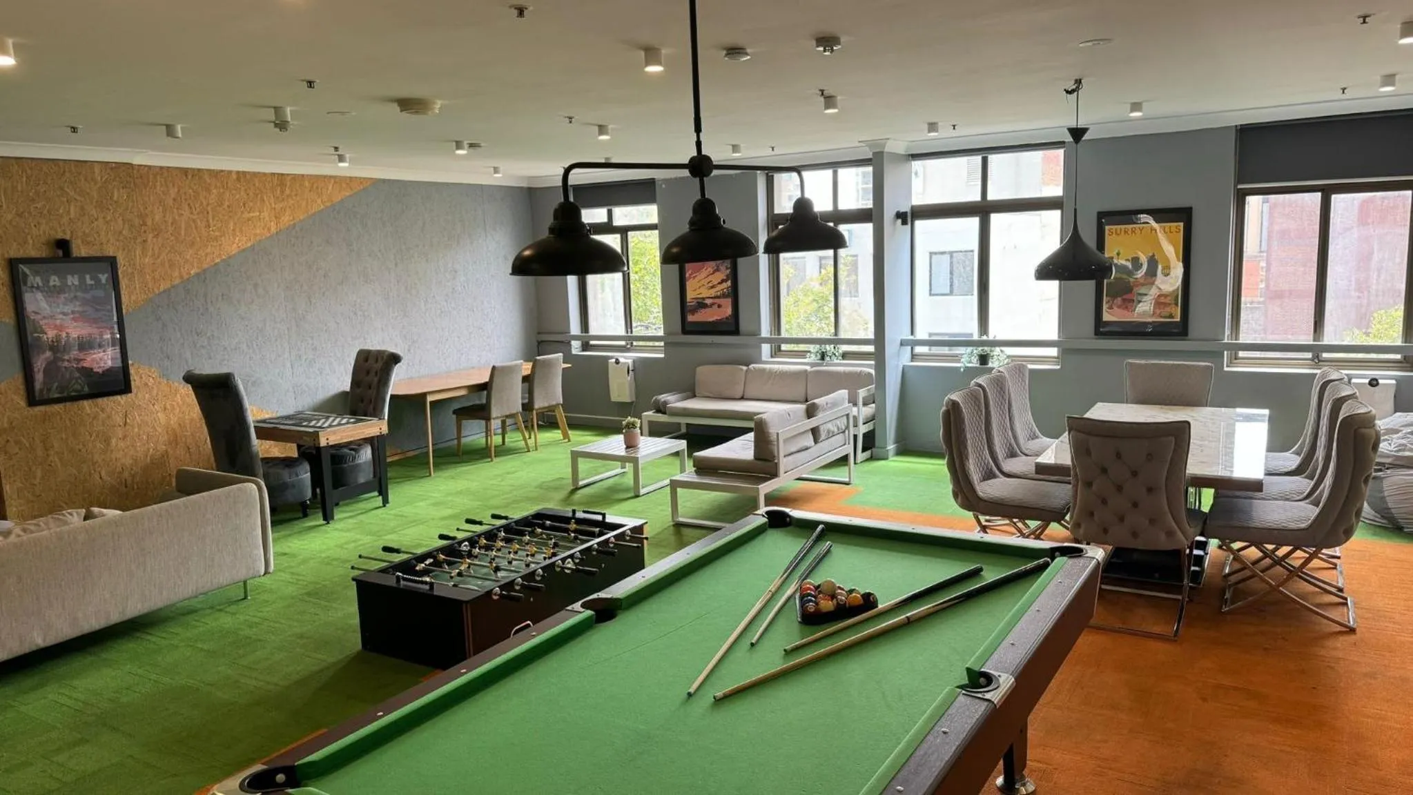 Game Room in Space Q Capsule Hotel