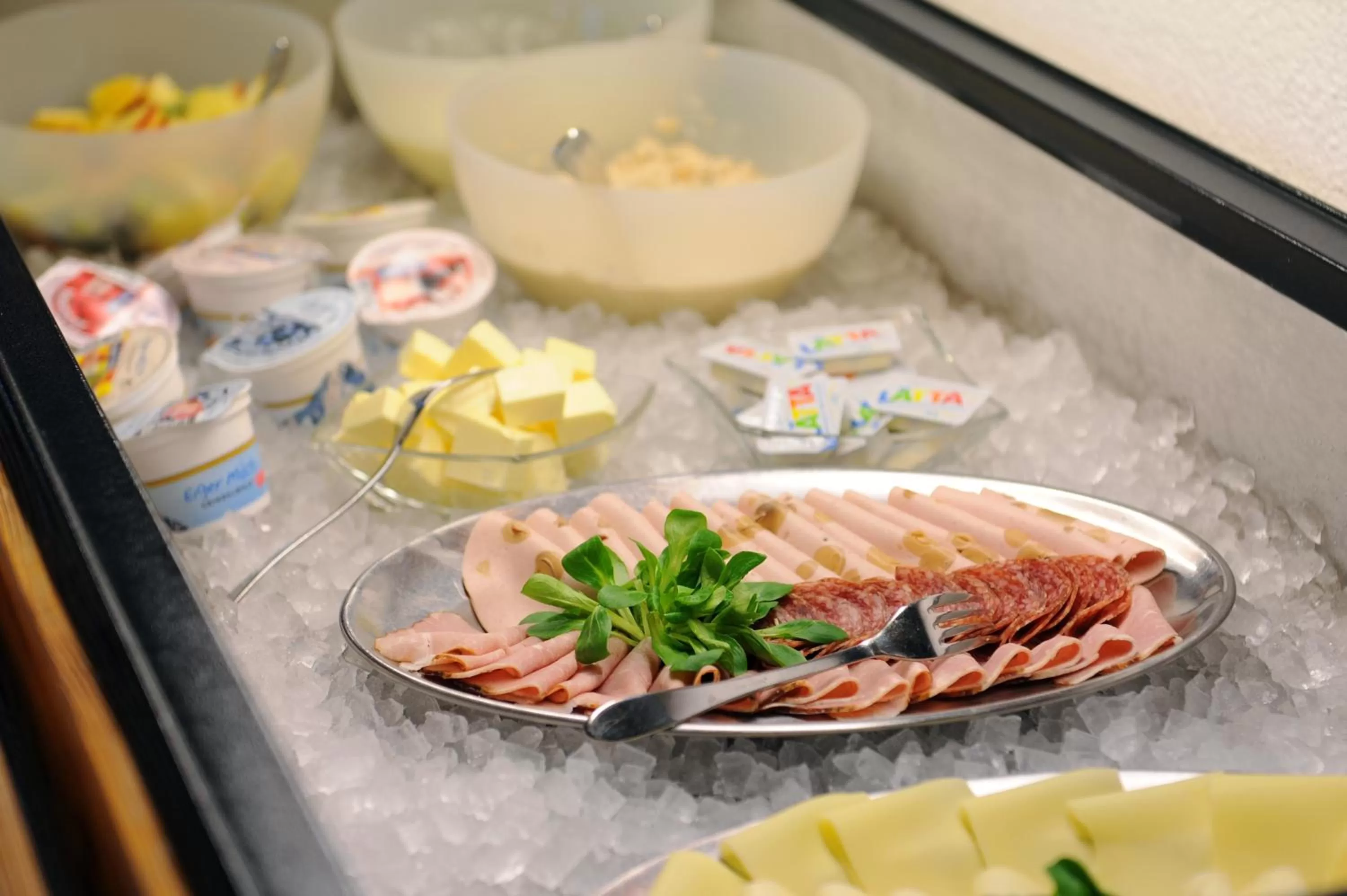 Meals in Alpinhotel Bort