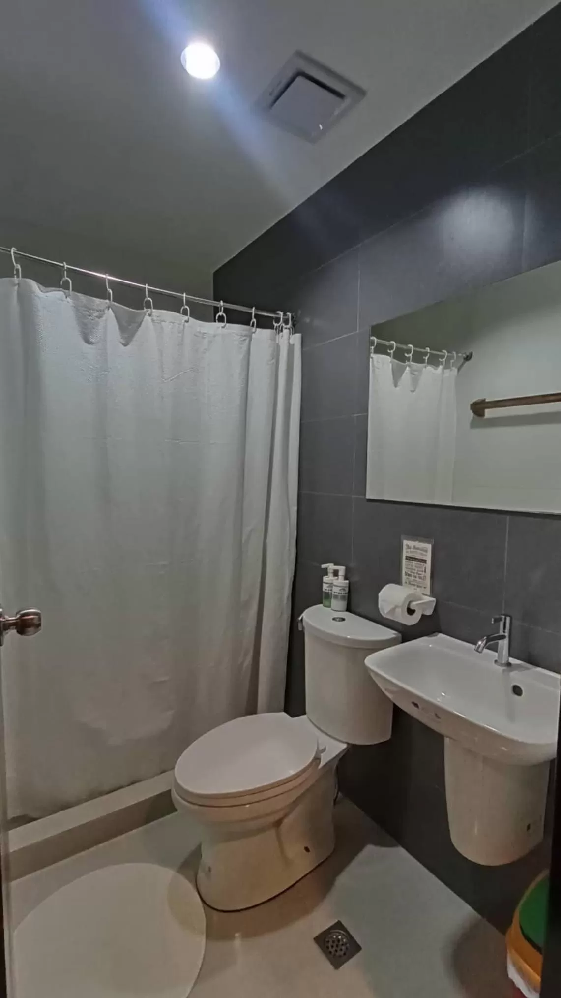 Bathroom in Acacia Garden Inn and Suites