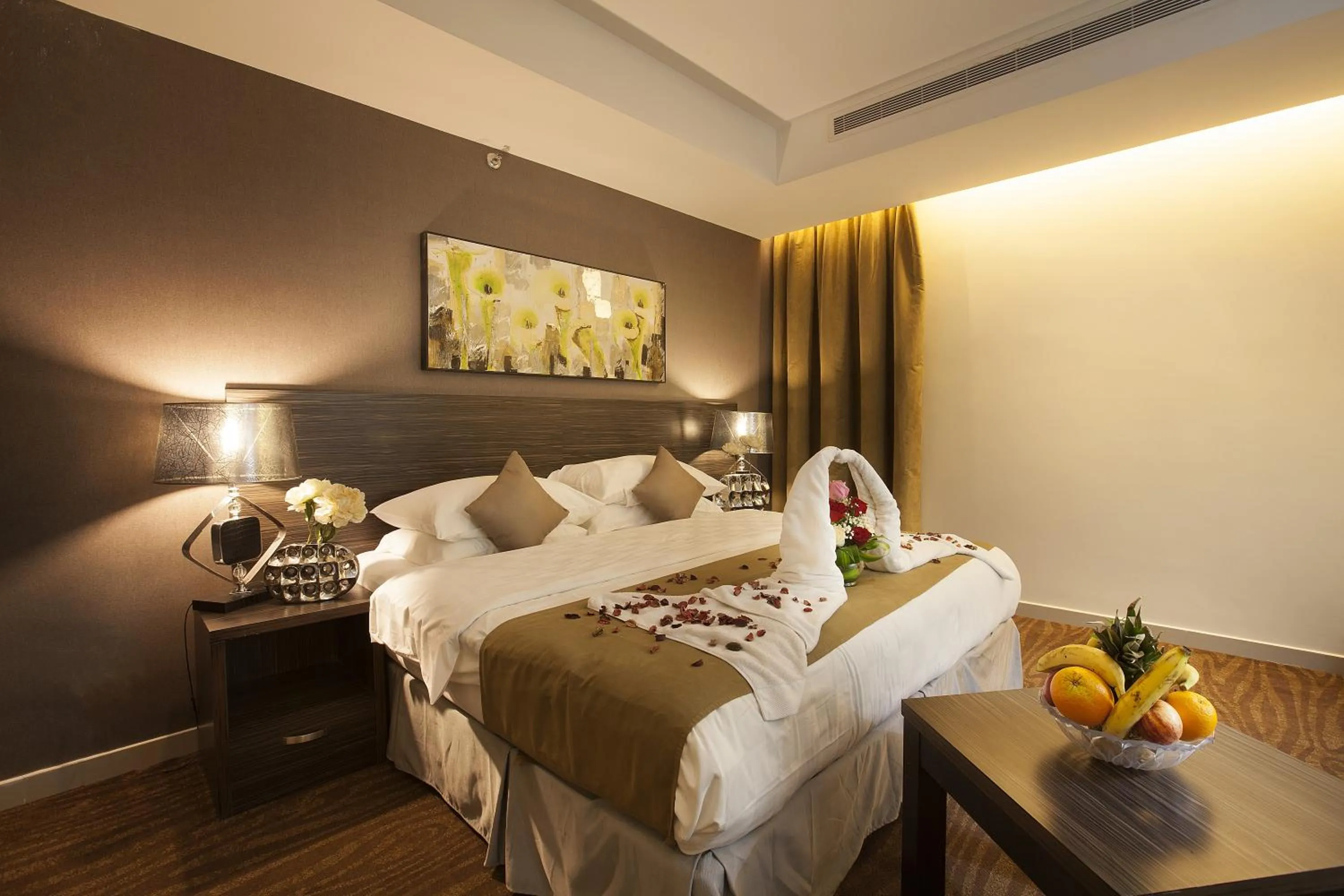 Bed in Hayat Watheer for serviced Apartment