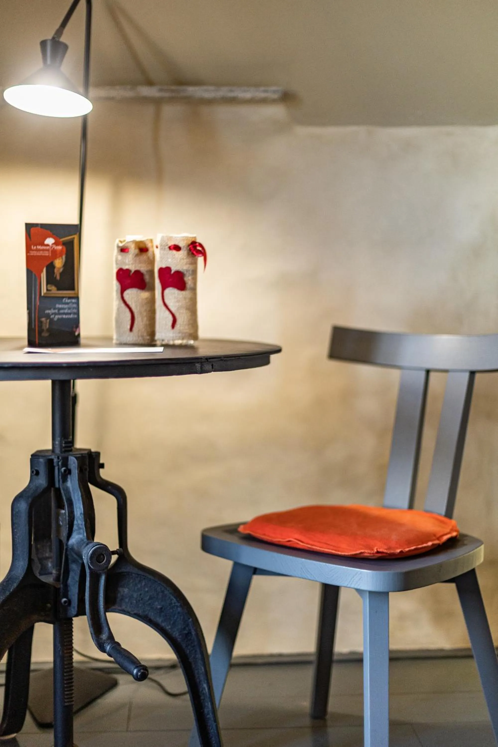 Decorative detail in La Maison Pavie