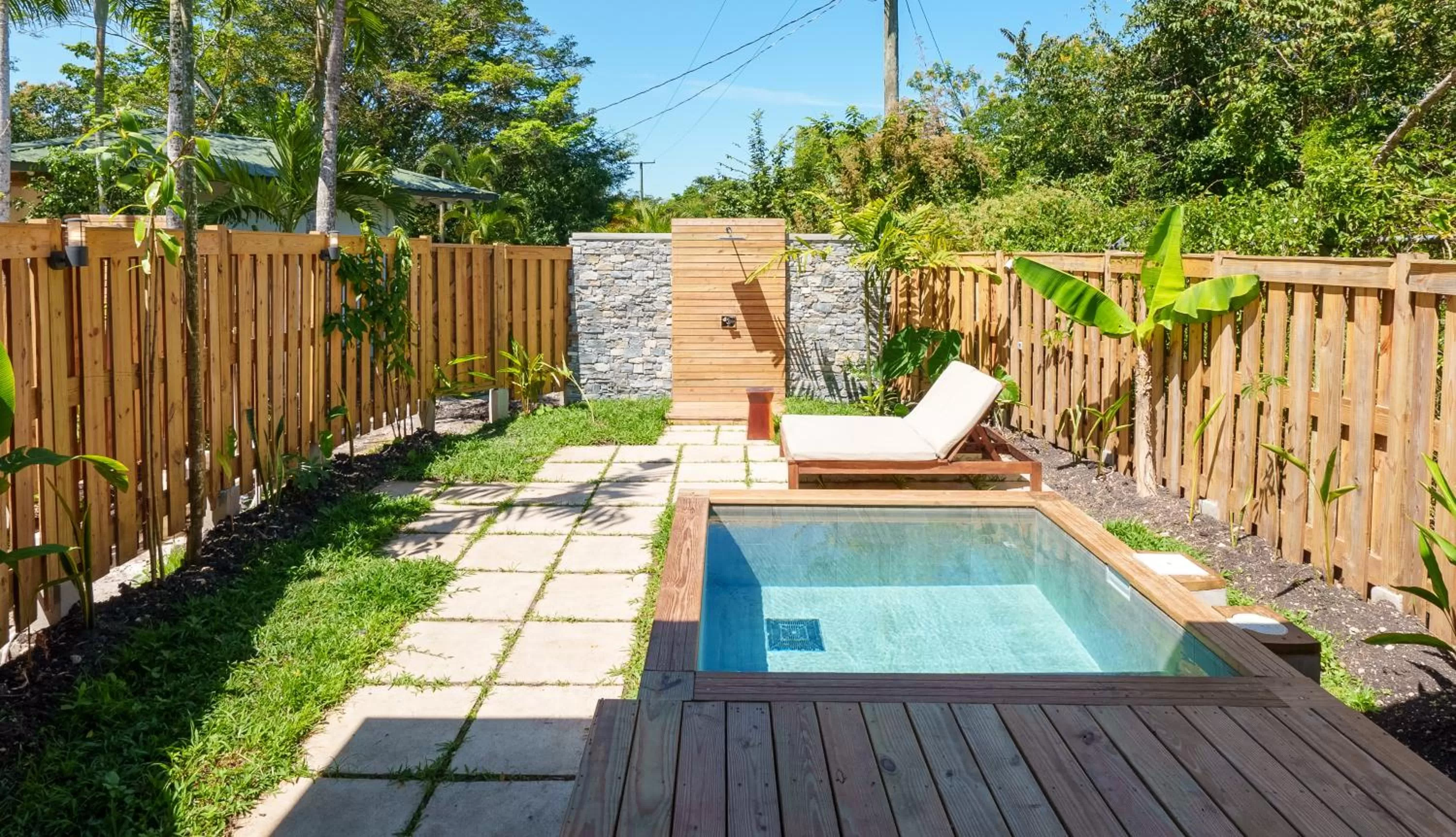 Swimming pool in Ka'ana Resort & Spa