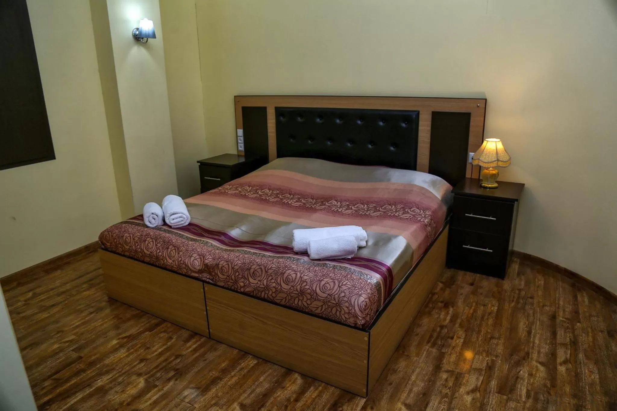 Photo of the whole room in Lara Hotel