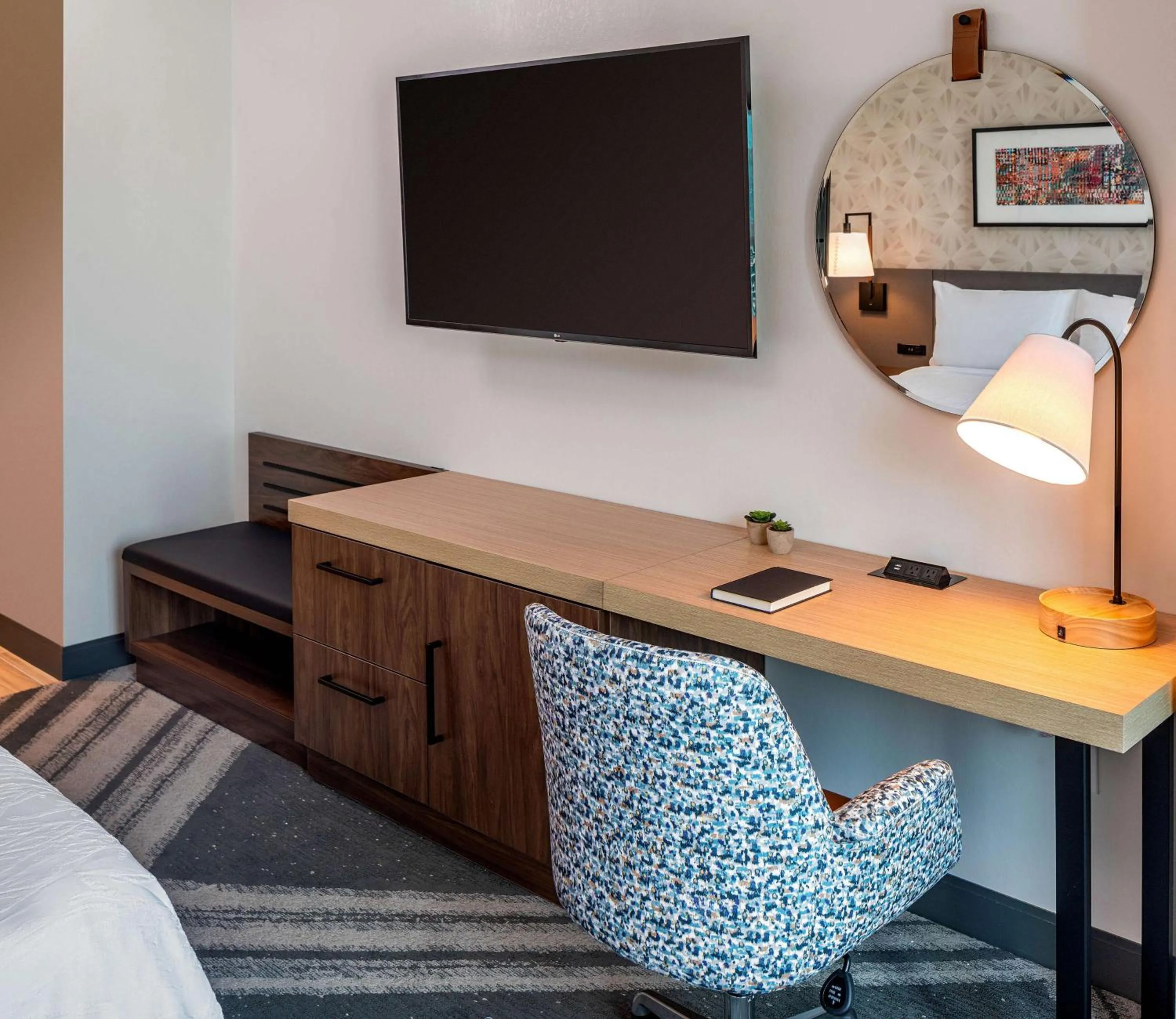 Bedroom in Hilton Garden Inn Austin University Capitol District