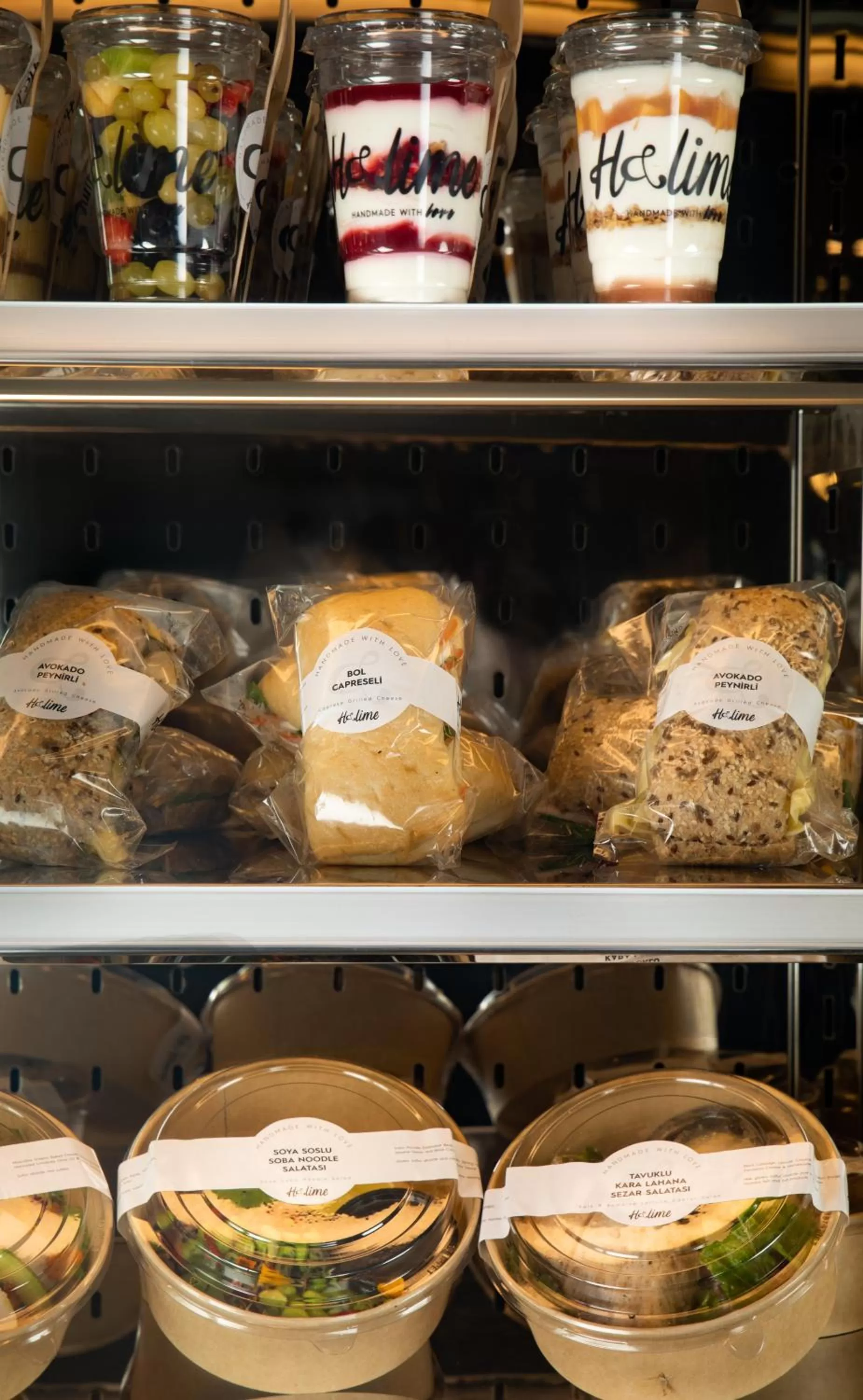 Restaurant/places to eat in Stayso The House Hotel