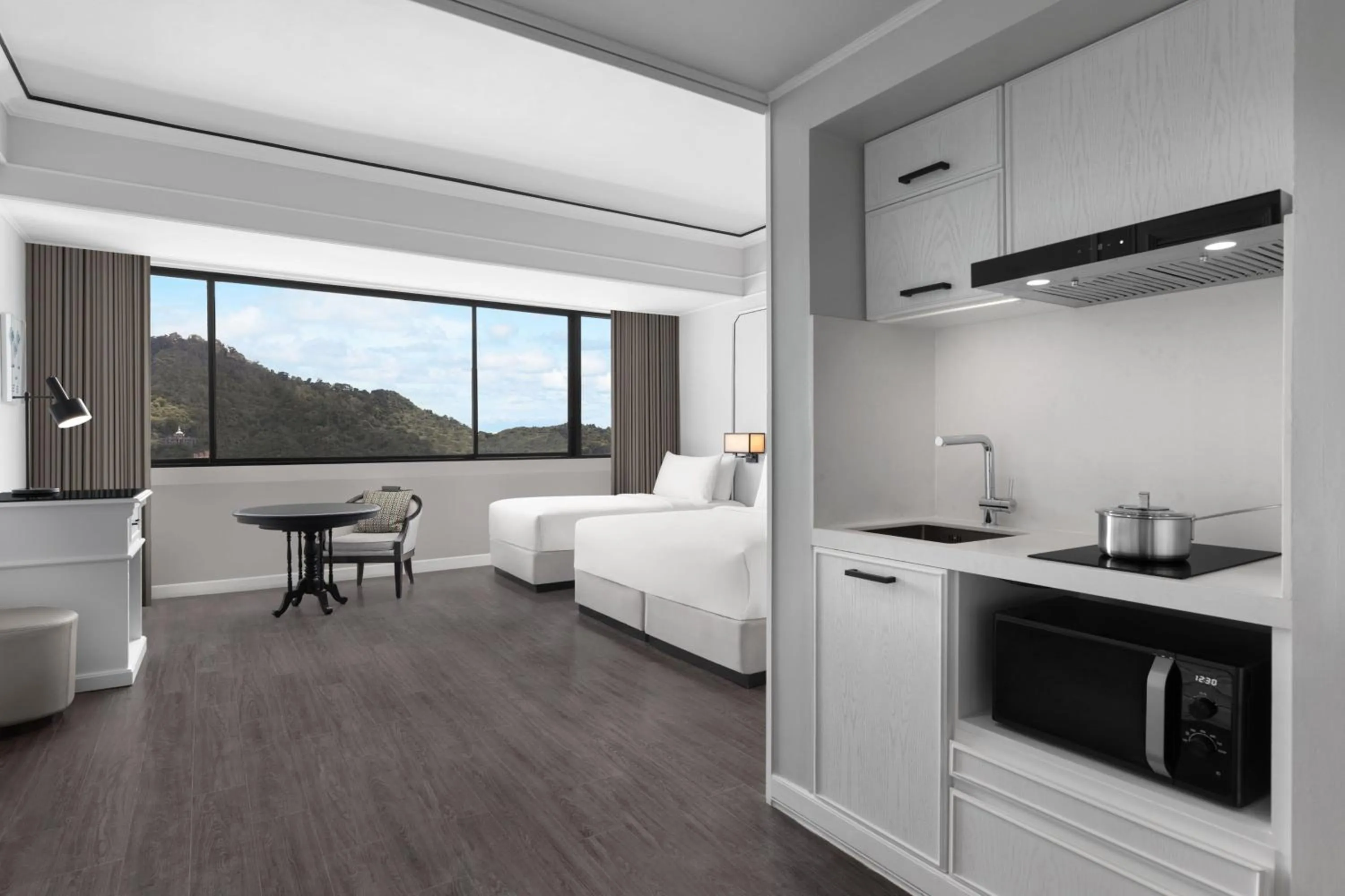 Family Room with City View  in Courtyard by Marriott Phuket Town