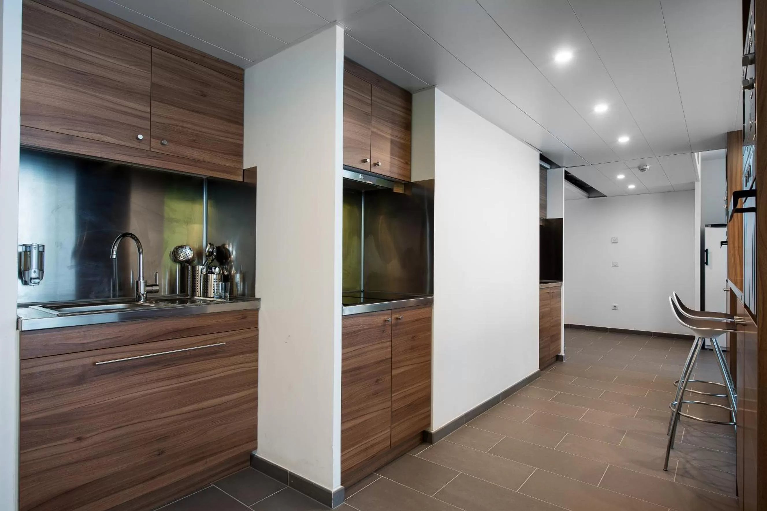 Communal kitchen in The Social Hub Paris La Défense