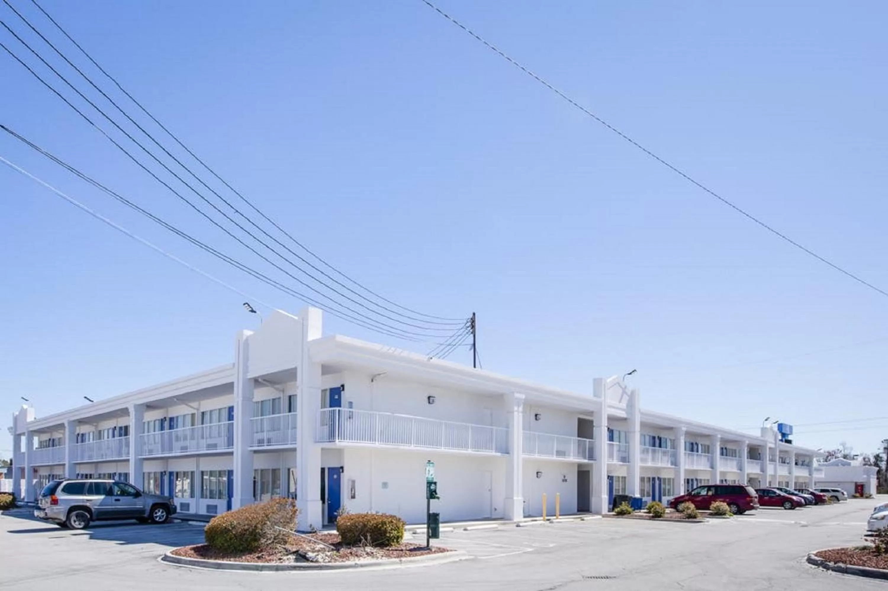 Property building in Motel 6-Jacksonville, NC