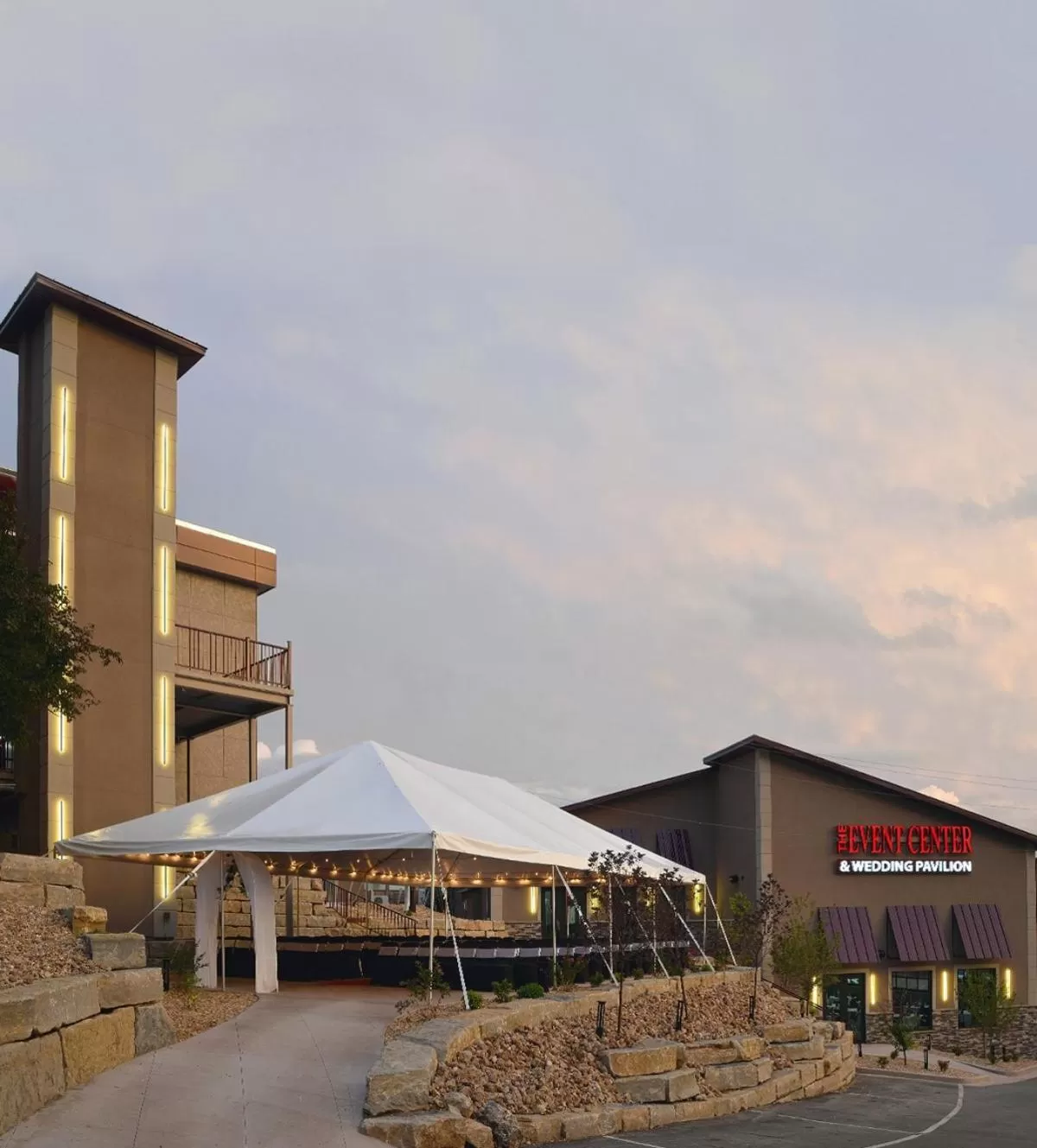 wedding in The Resort at Lake of the Ozarks