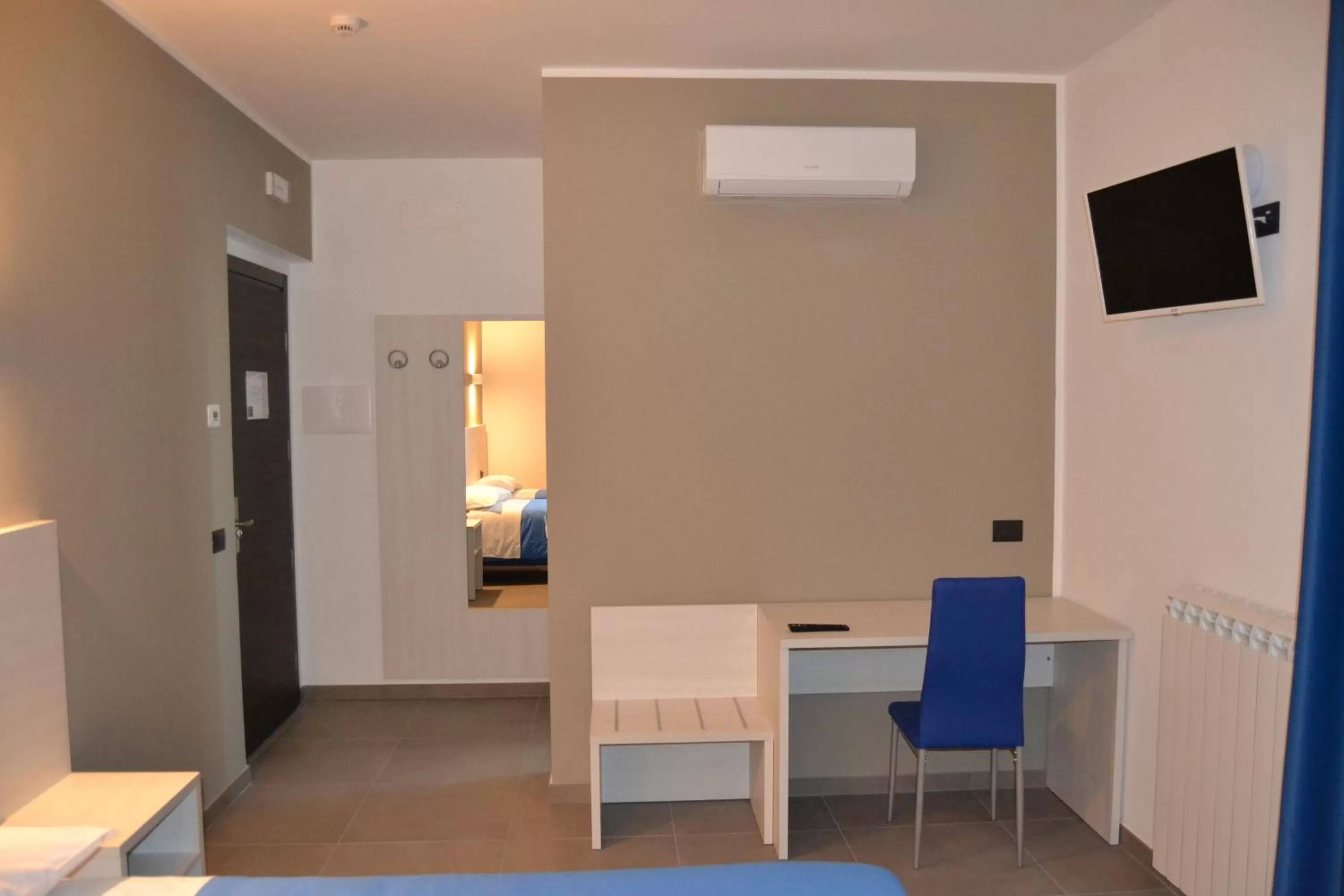 TV/Entertainment Center in Residence Vazzieri