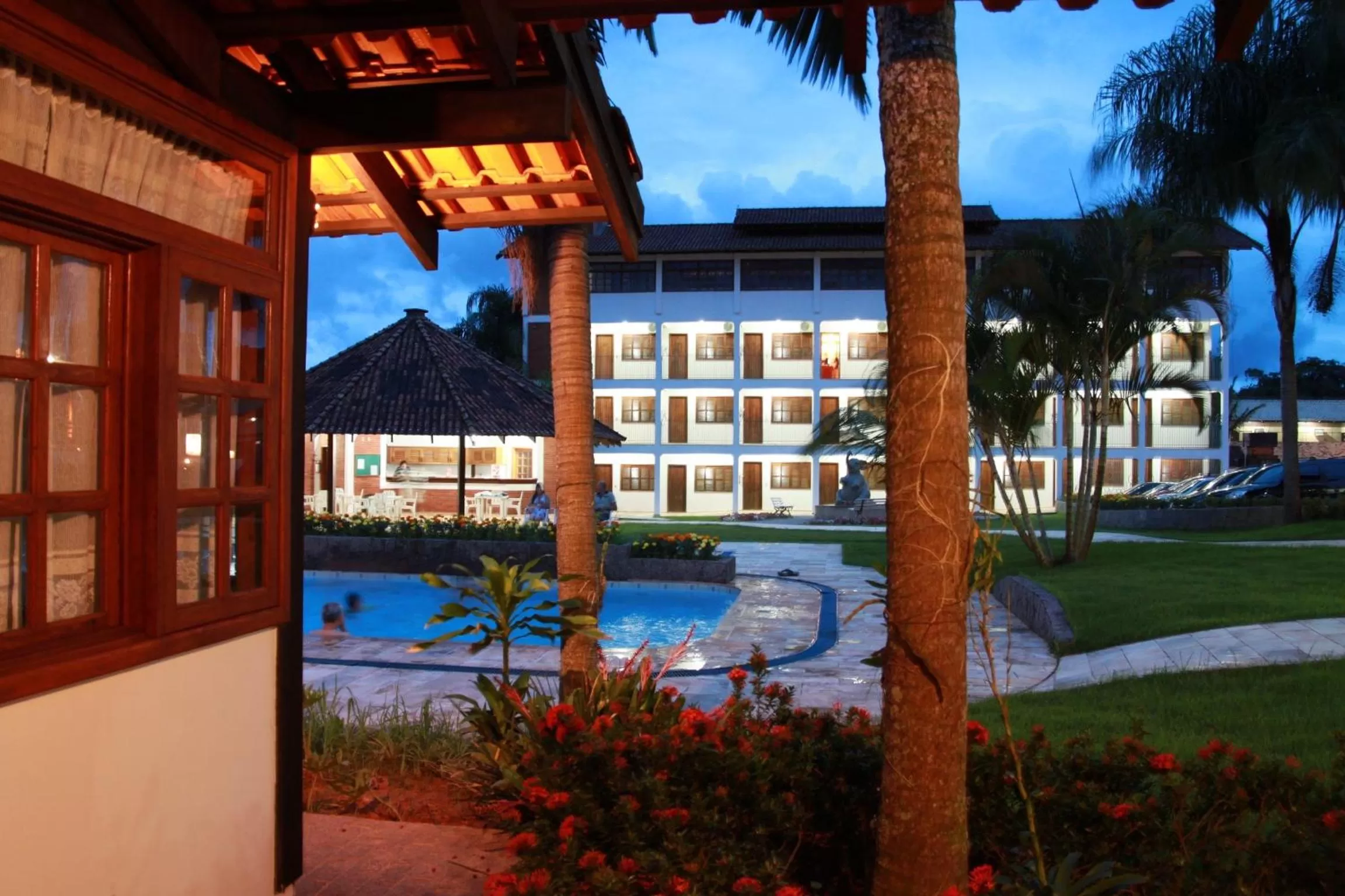 Night, Swimming Pool in Bartholo Plaza Hotel