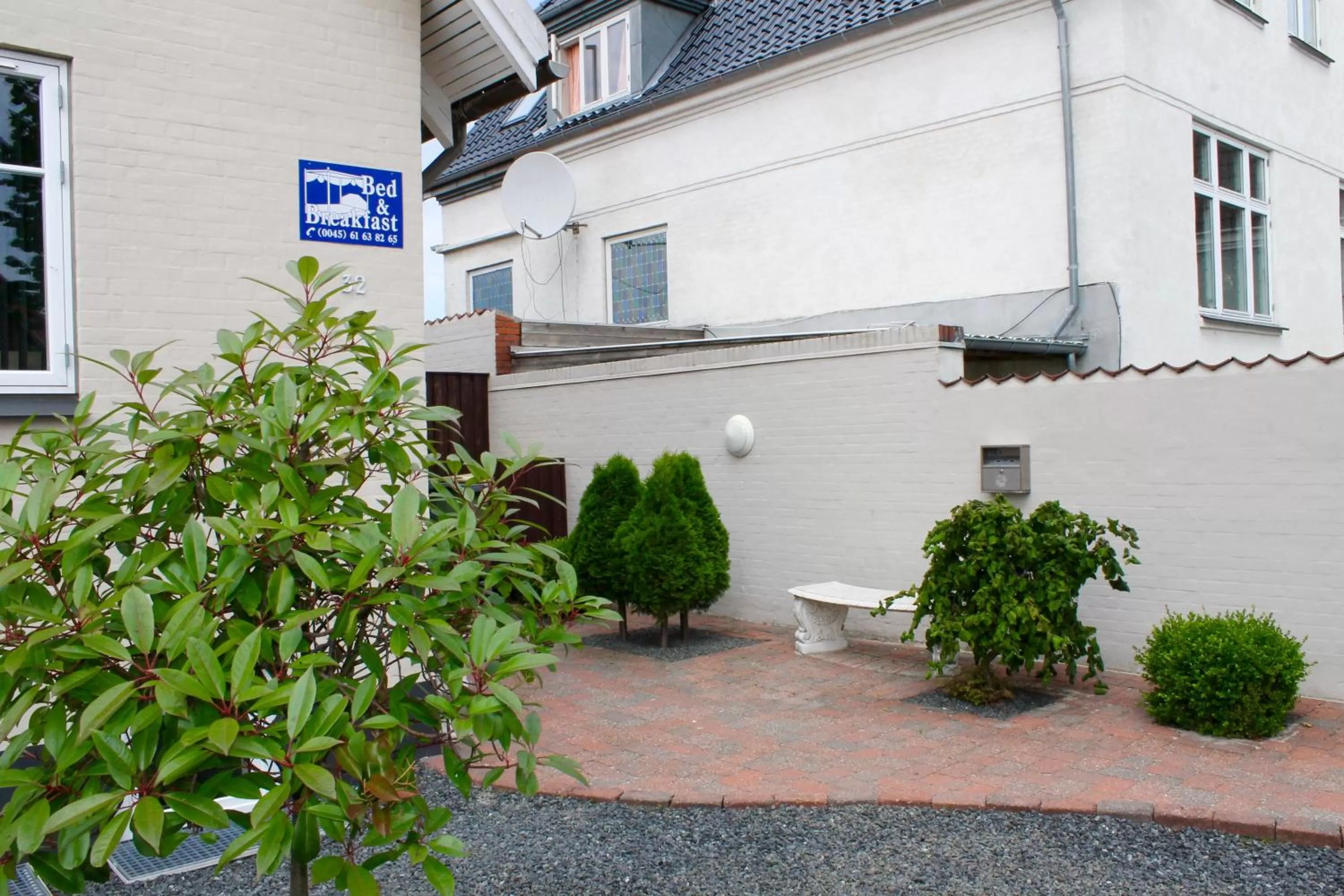 Amalie Bed and Breakfast & Apartments