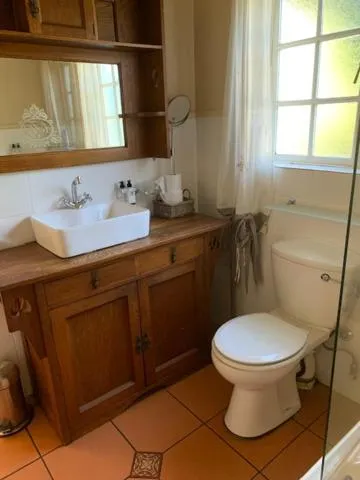 Bathroom in A Tapestry Garden Guest House