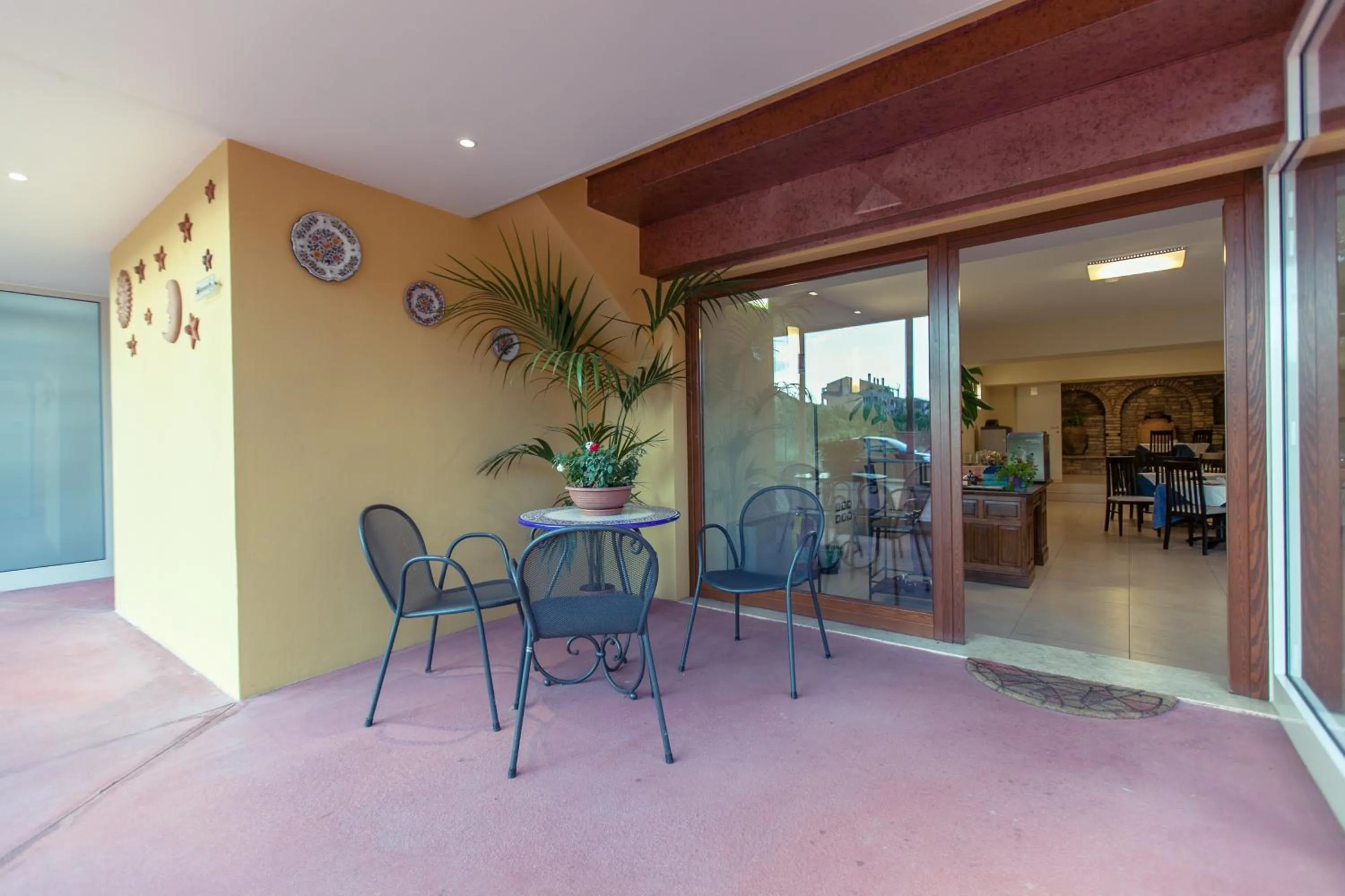 Patio in Hotel Donnini