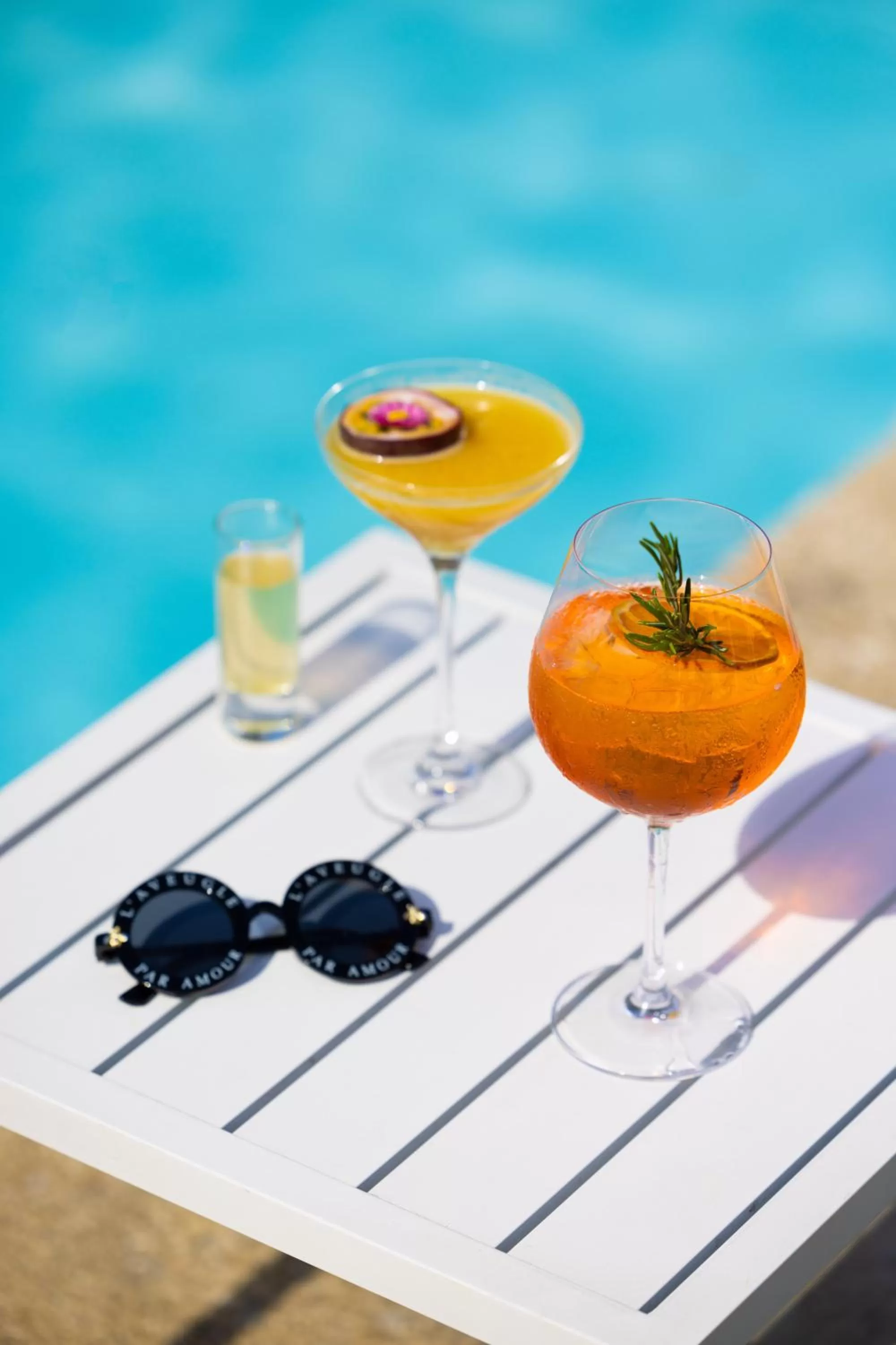 Swimming pool in Luxotel Cannes