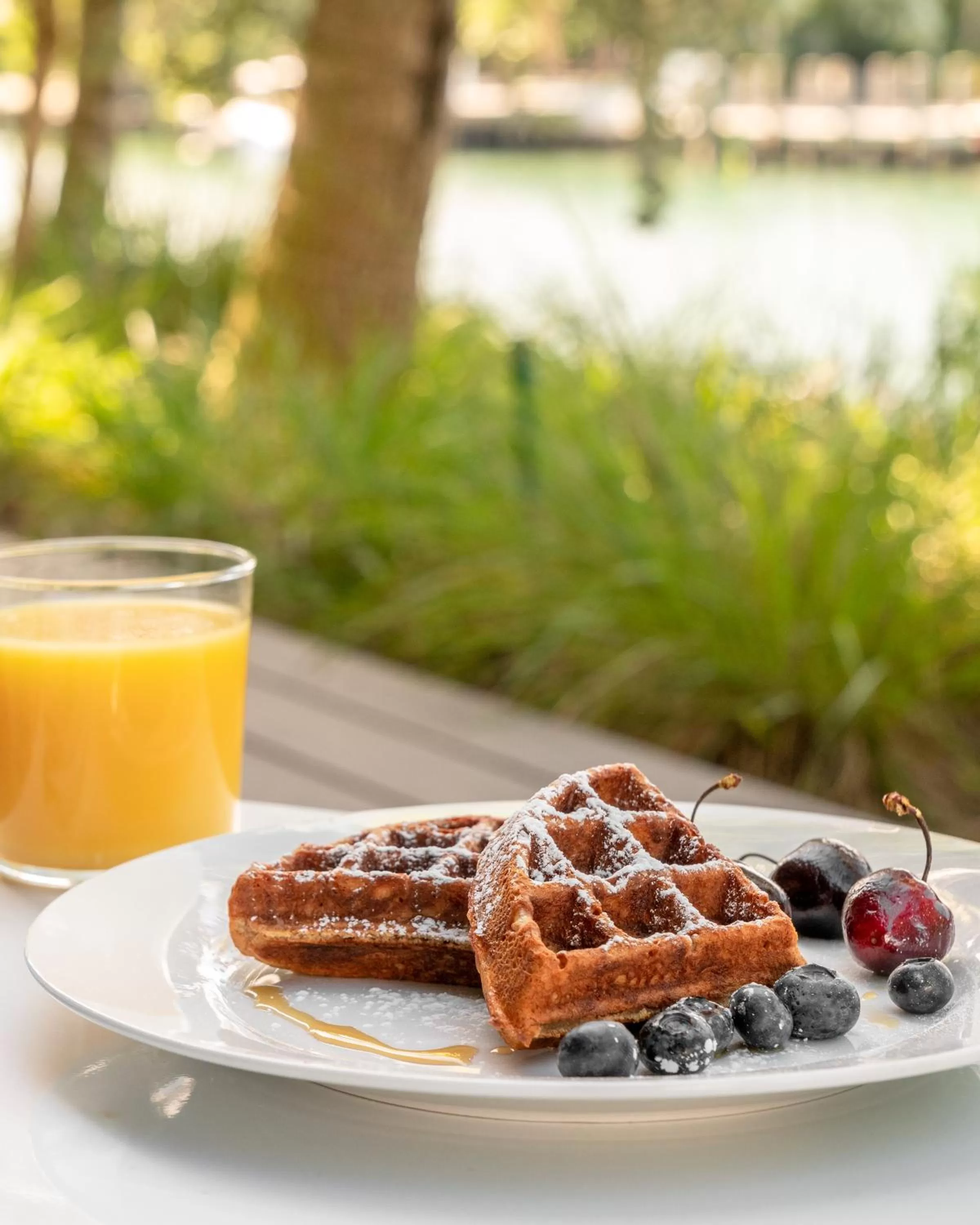 Food in The Altair Bay Harbor Hotel