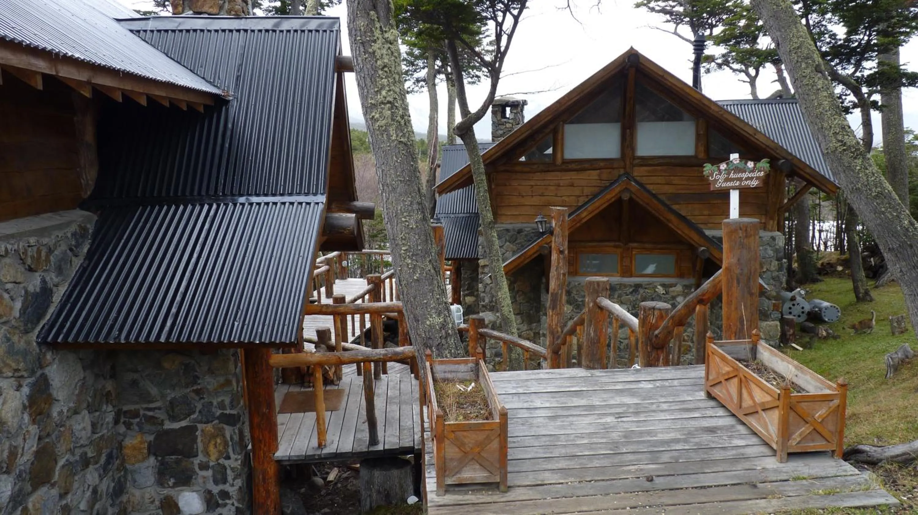 Facade/entrance in Cumbres Del Martial